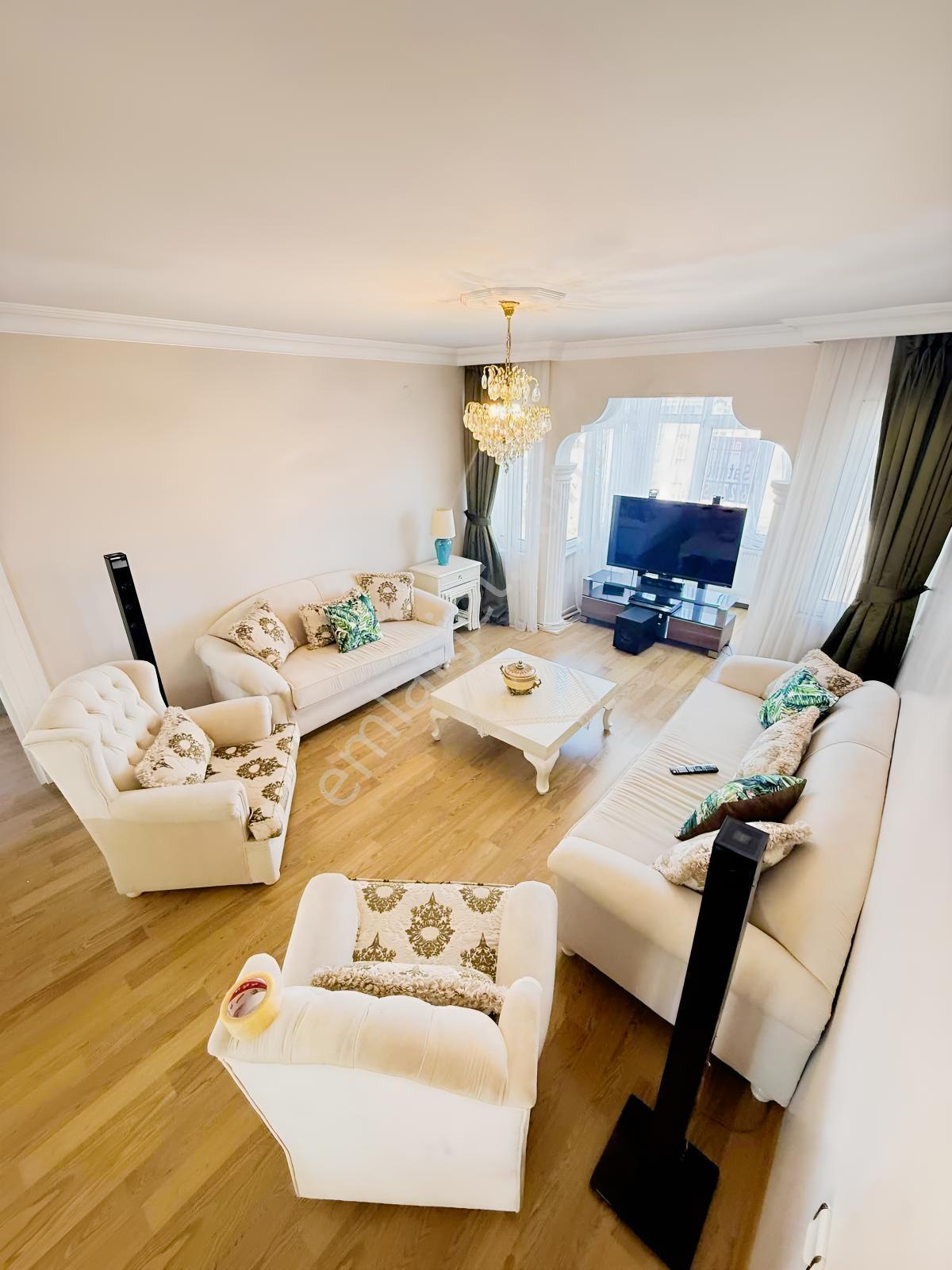 Bahçeşehir Esenkent Orkidelerde 4+1 135m2 Satılık Daire - Görsel 10