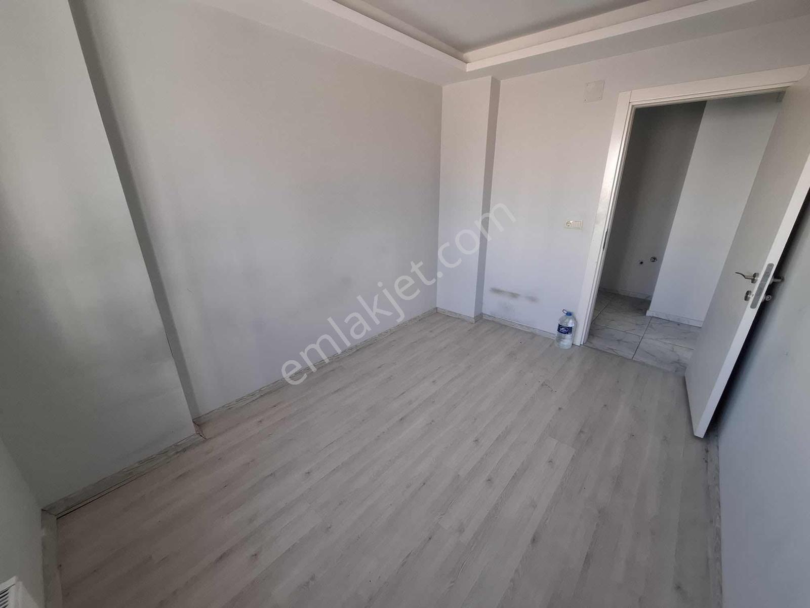 Atc'dan Belediye Yakınında 3+1 K.mutfak Satılık Daire - Görsel 10