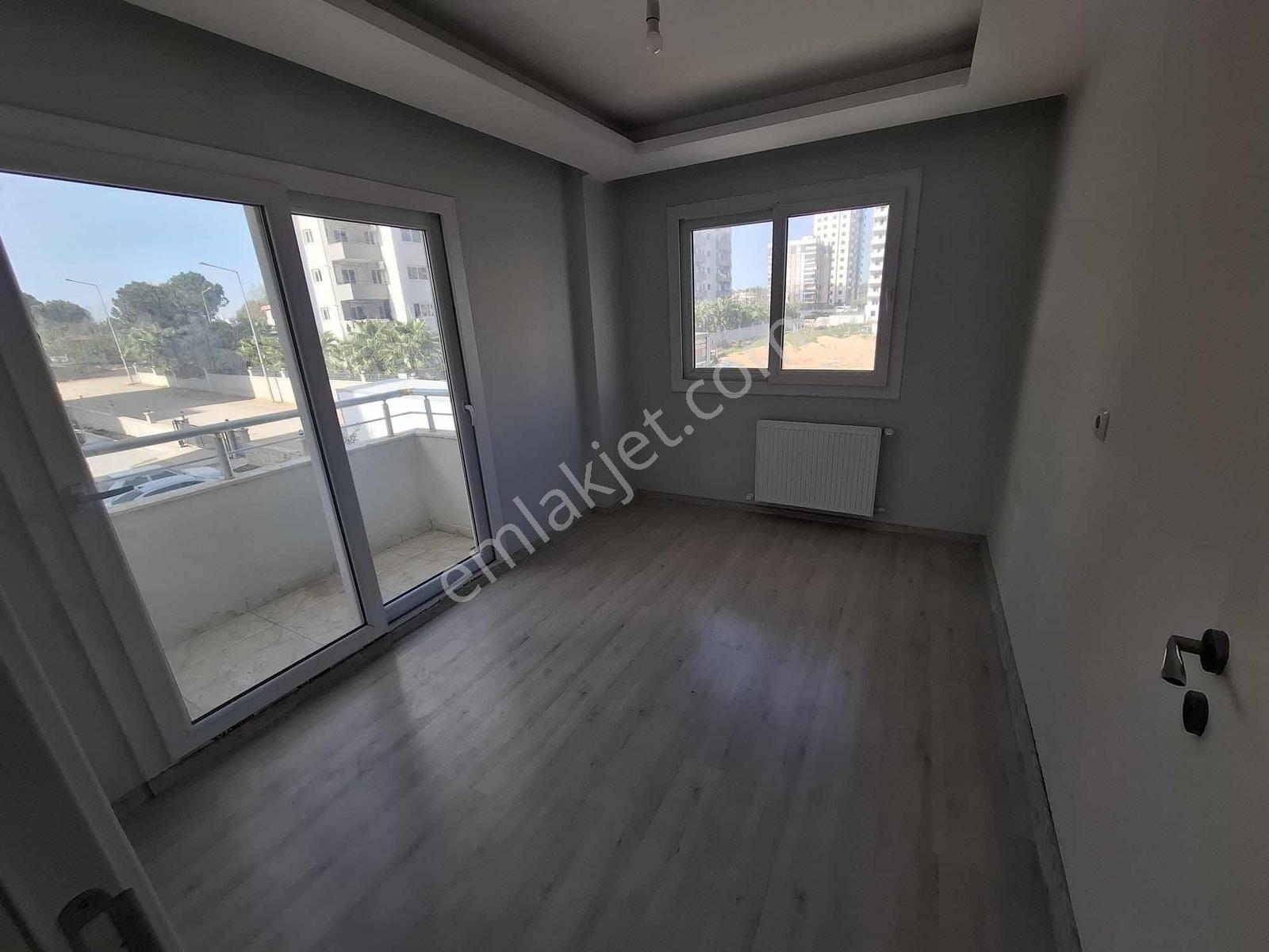 Atc'dan Belediye Yakınında 3+1 K.mutfak Satılık Daire - Görsel 5