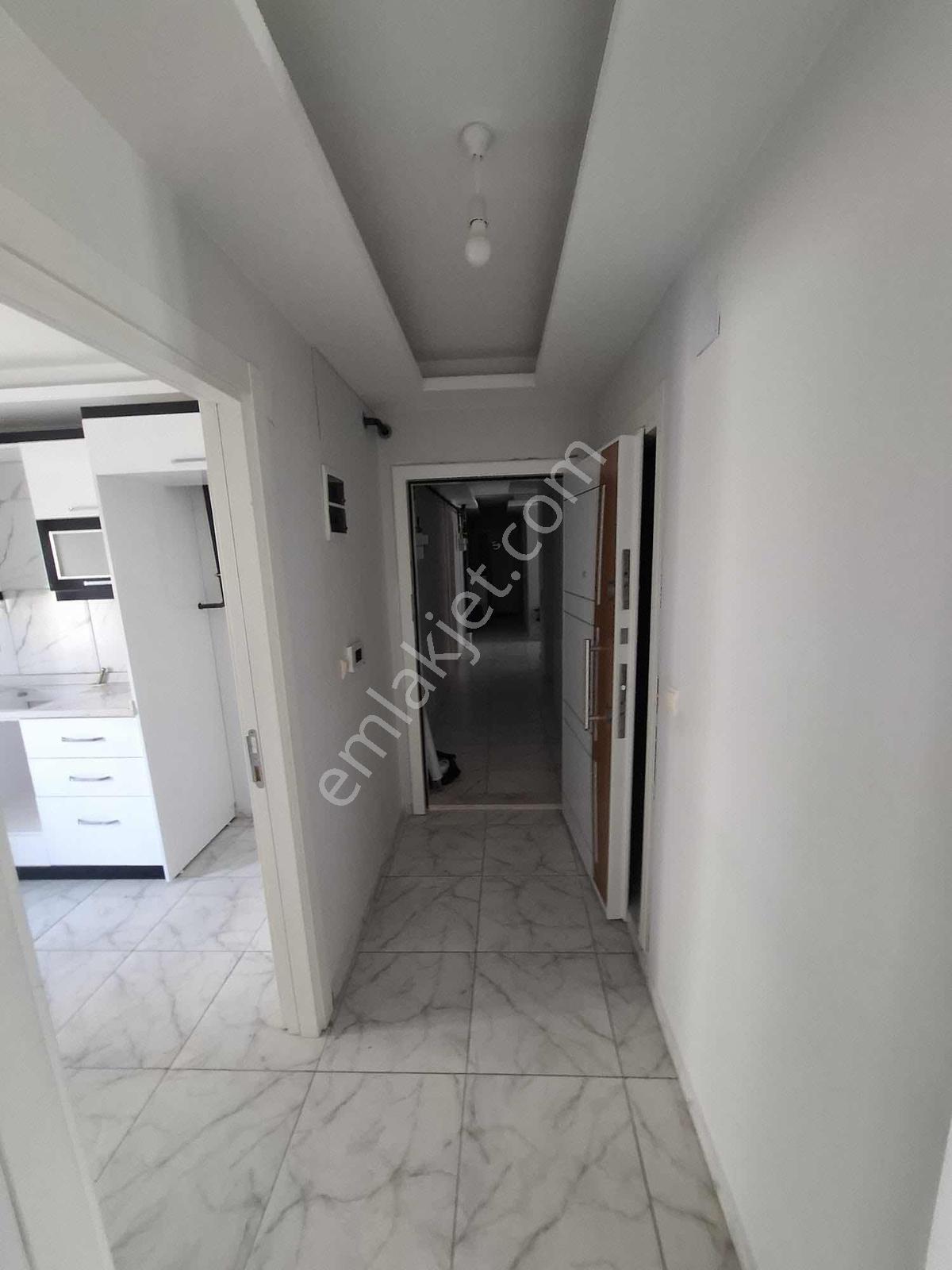 Atc'dan Belediye Yakınında 3+1 K.mutfak Satılık Daire - Görsel 11