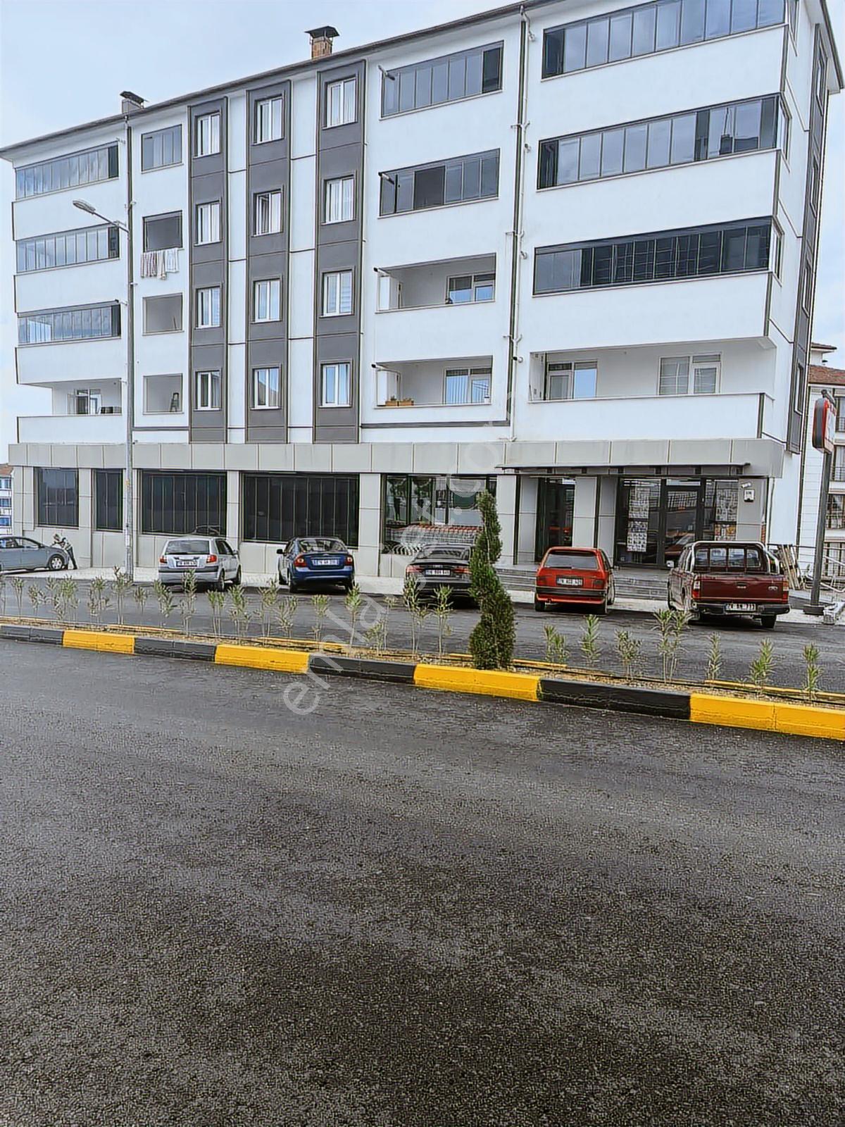 Kurumsal (bim) Kiracılı Satılık Dükkan - Görsel 6
