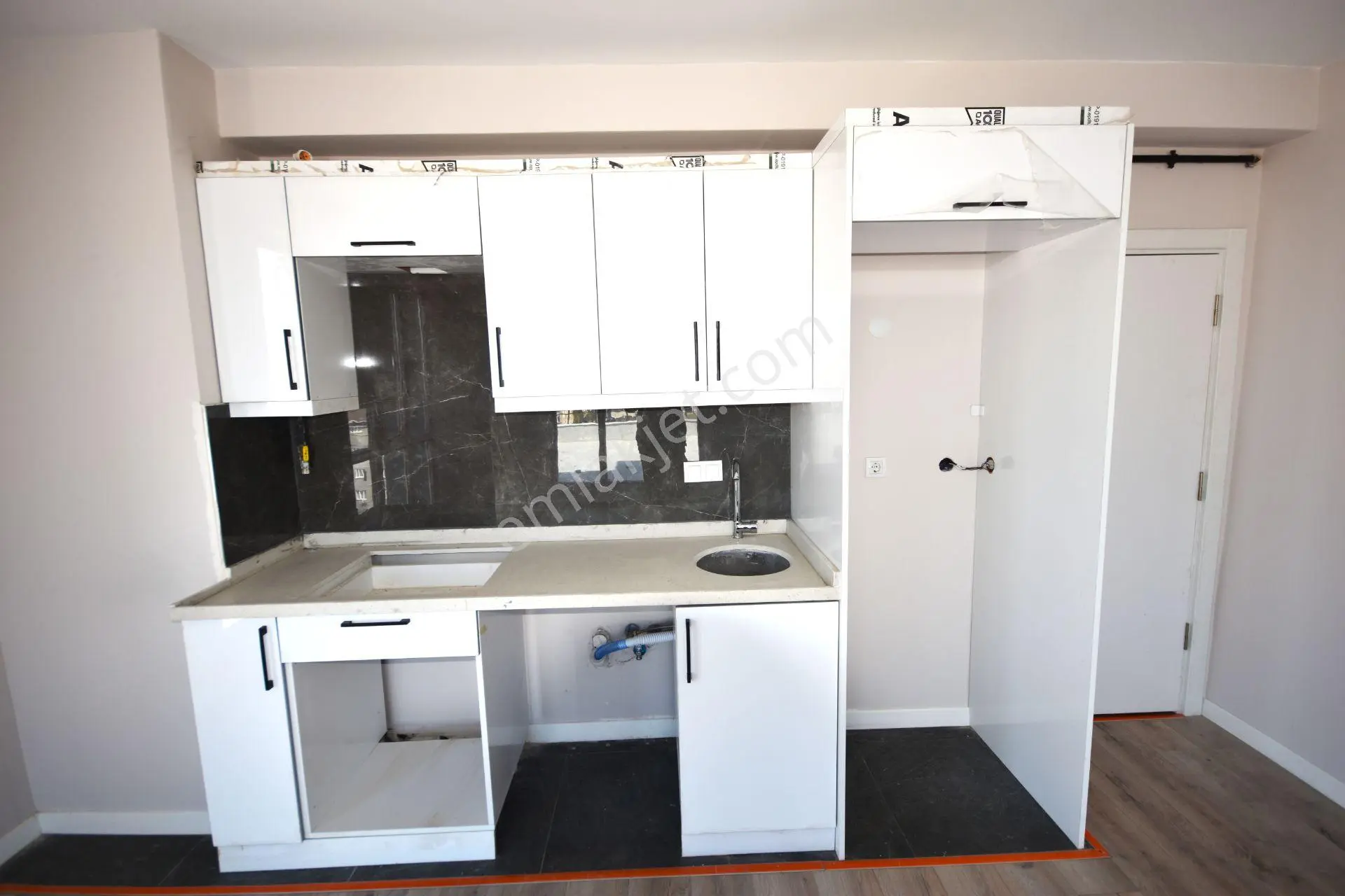 Nest'te İnönü Mh 1+1 75m2 10.kat Manzaralı Sıfır Residence Daire