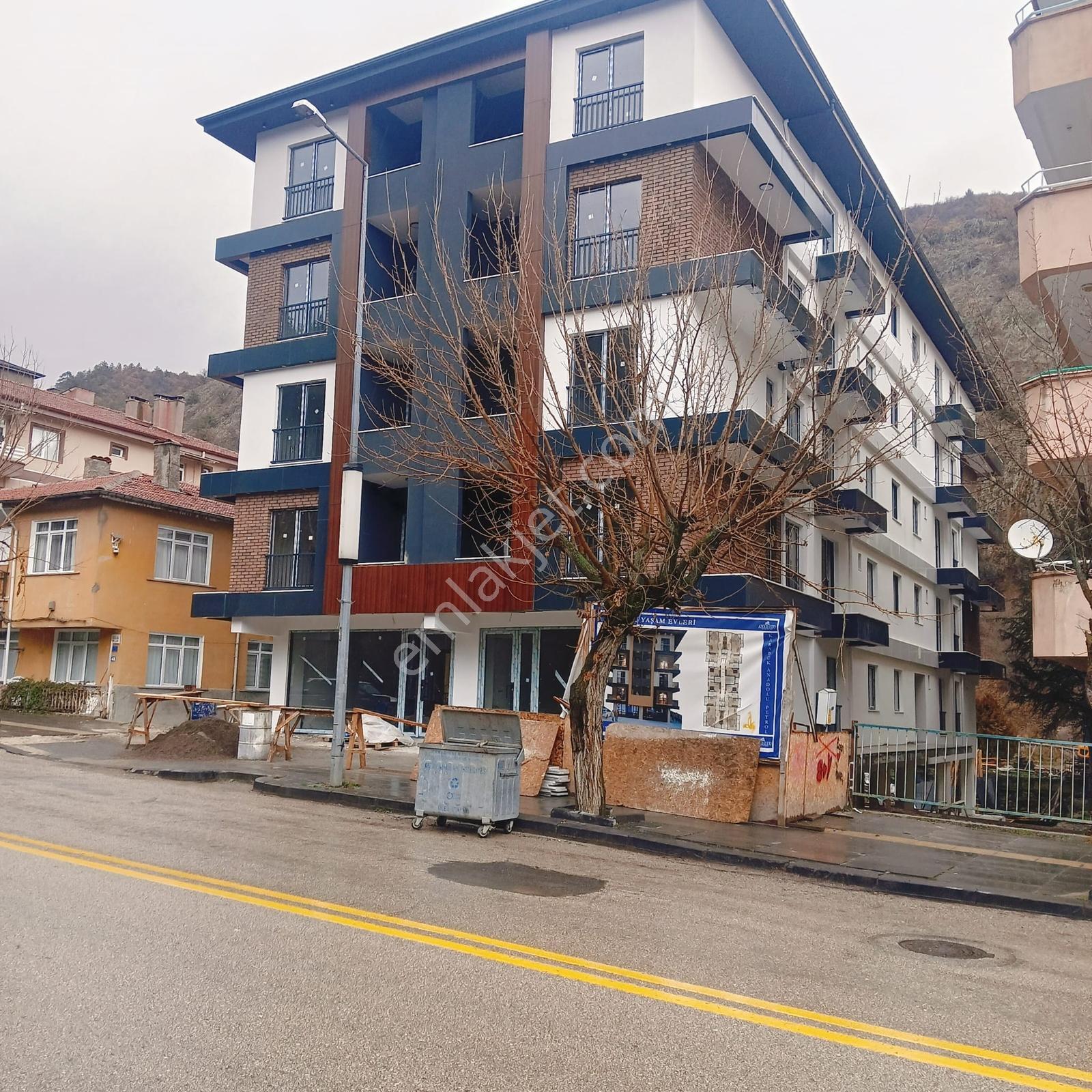 Kızılcahamam Merkez Yenice Mahallesi 2+1 Satılık Sıfır Daireler