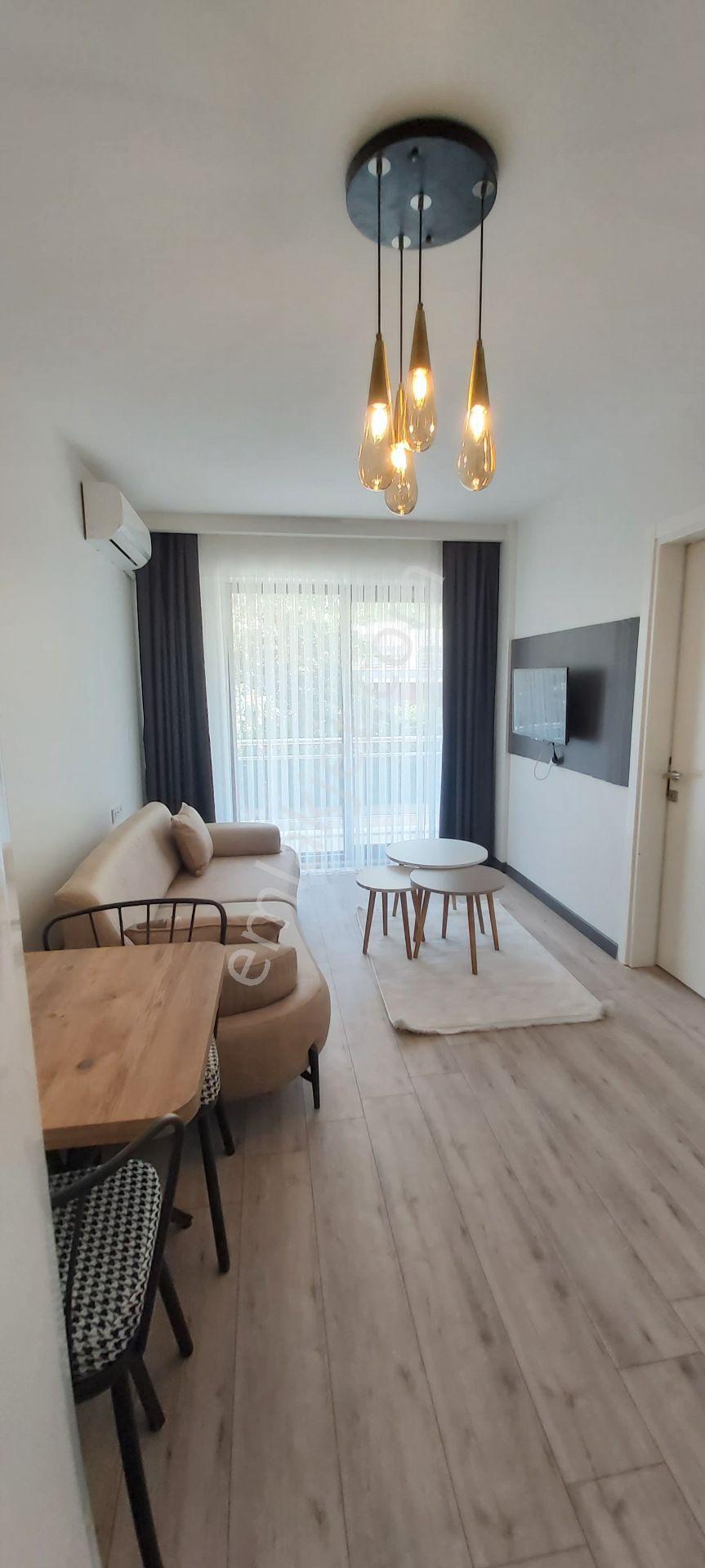 Ender Uysaldan Zeytinköy De 2+1 Klimalı Asansörlü Lüx Eşyalı Apart... - Görsel 8