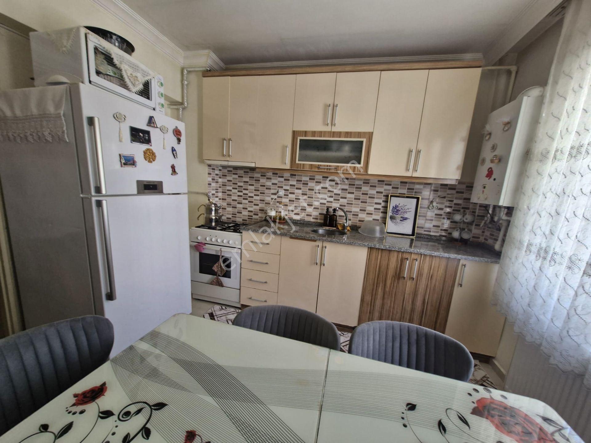 Ulukavak Çiftlik Mezarlığı Yakını 3+1 Asansörlü Güney-doğu Cephe Satılık Daire - Görsel 7