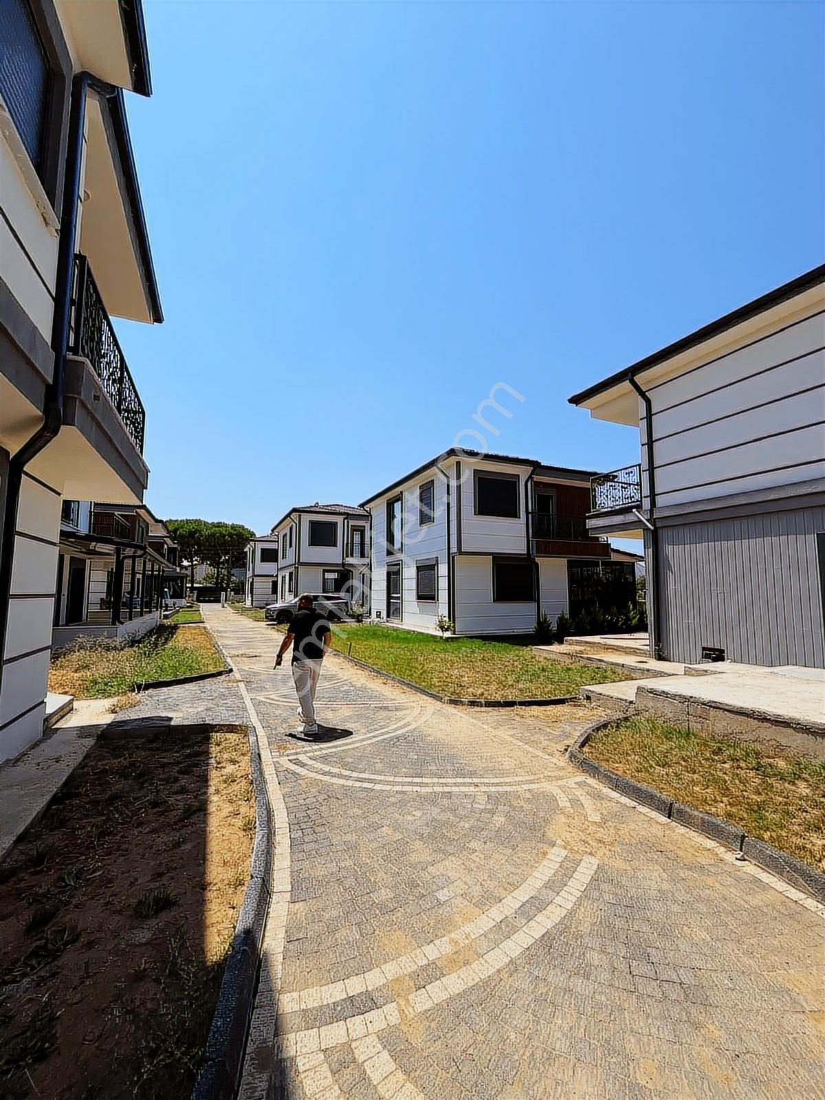 Uçardan Gömeç Sahilinde 3+1 Site İçerisinde Lüks Villa - Görsel 27