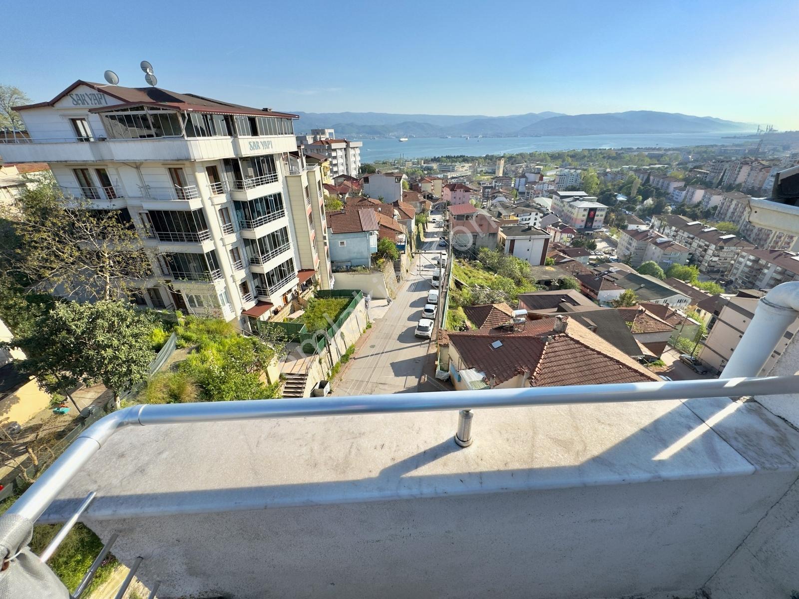 Turgut Mahallesinde Deniz Manzaralı Kiralık 1+1 Dubleks Daire - Görsel 20
