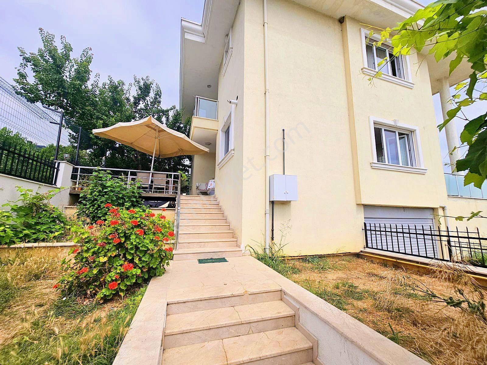 Şile 545m2 Arsa İçerisinde Denize Sıfır 5+1 Satılık Villa - Görsel 33