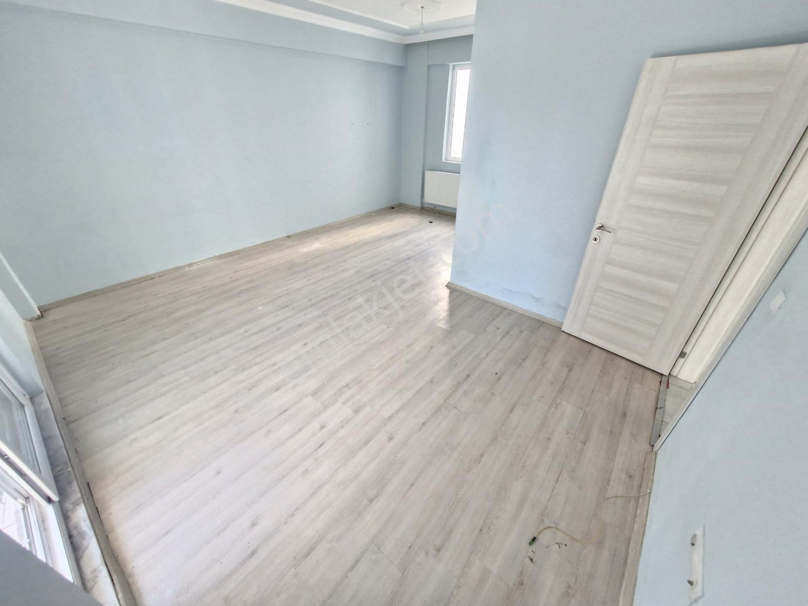 Huzur'dan Uygun Fiyatlı Hesaplı 2+1 Kapalı Mutfak Dogalgazlı - Görsel 14