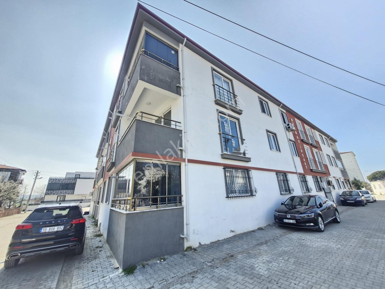 Huzur'dan Uygun Fiyatlı Hesaplı 2+1 Kapalı Mutfak Dogalgazlı - Görsel 28