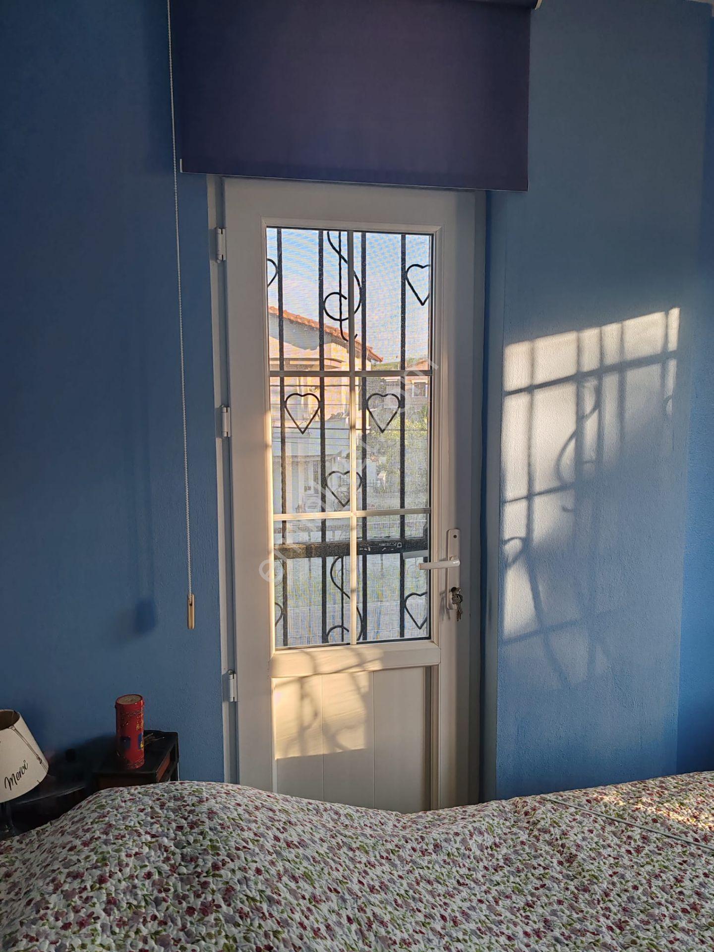 Cunda Adasında Arkadenizde Plaja Yakın Kiralık Eşyalı Villa - Görsel 22