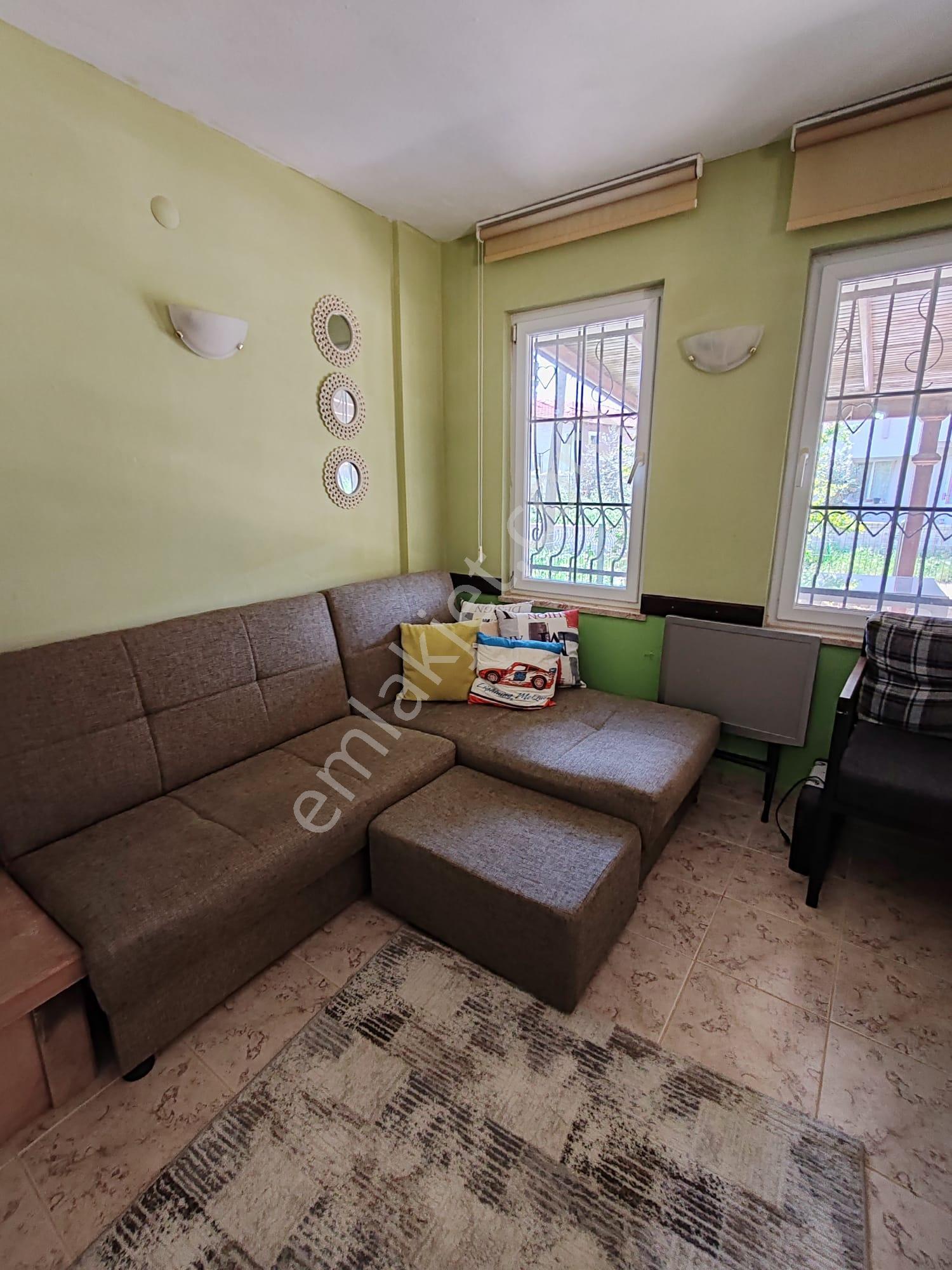 Cunda Adasında Arkadenizde Plaja Yakın Kiralık Eşyalı Villa - Görsel 16