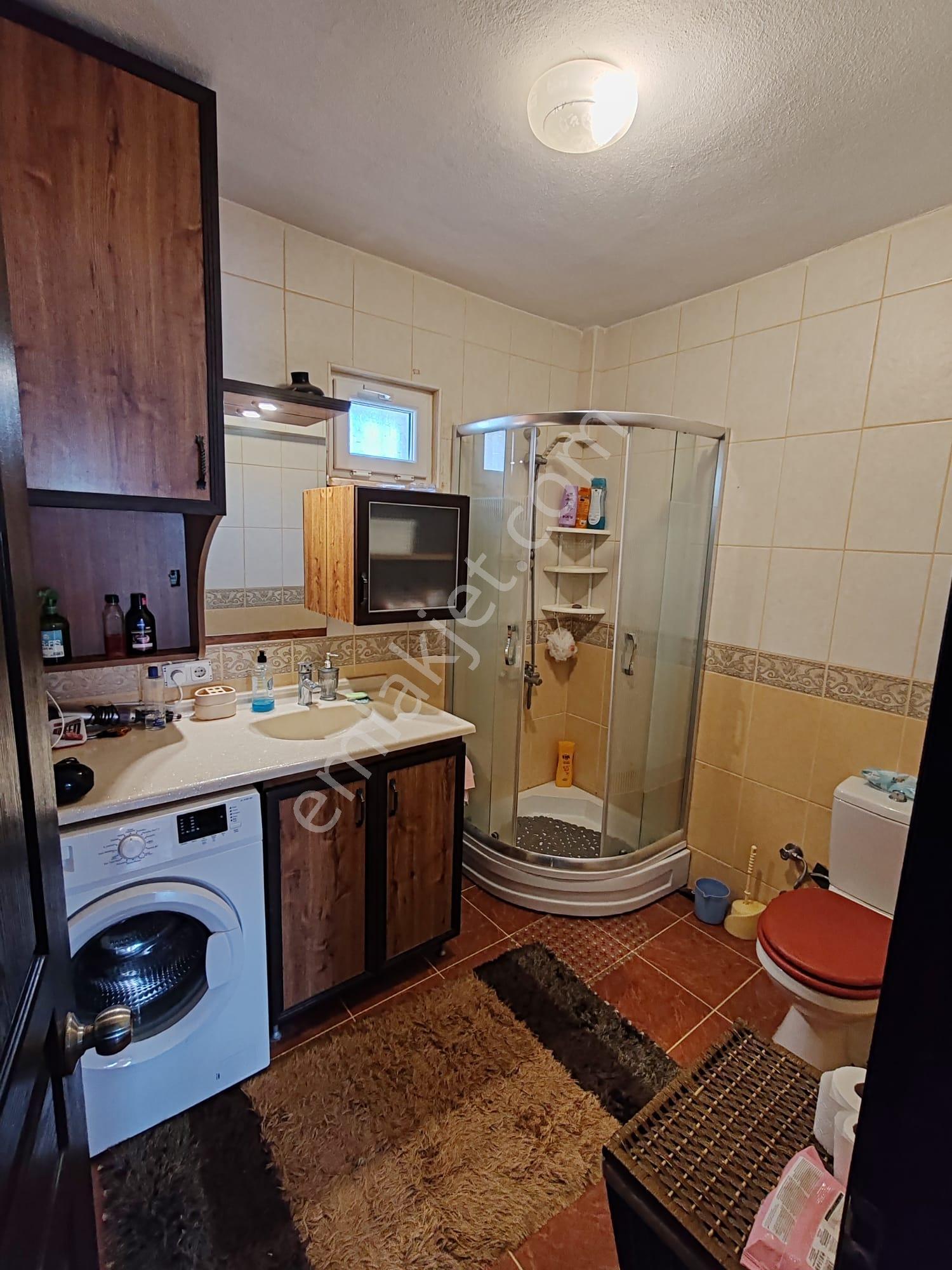 Cunda Adasında Arkadenizde Plaja Yakın Kiralık Eşyalı Villa - Görsel 26