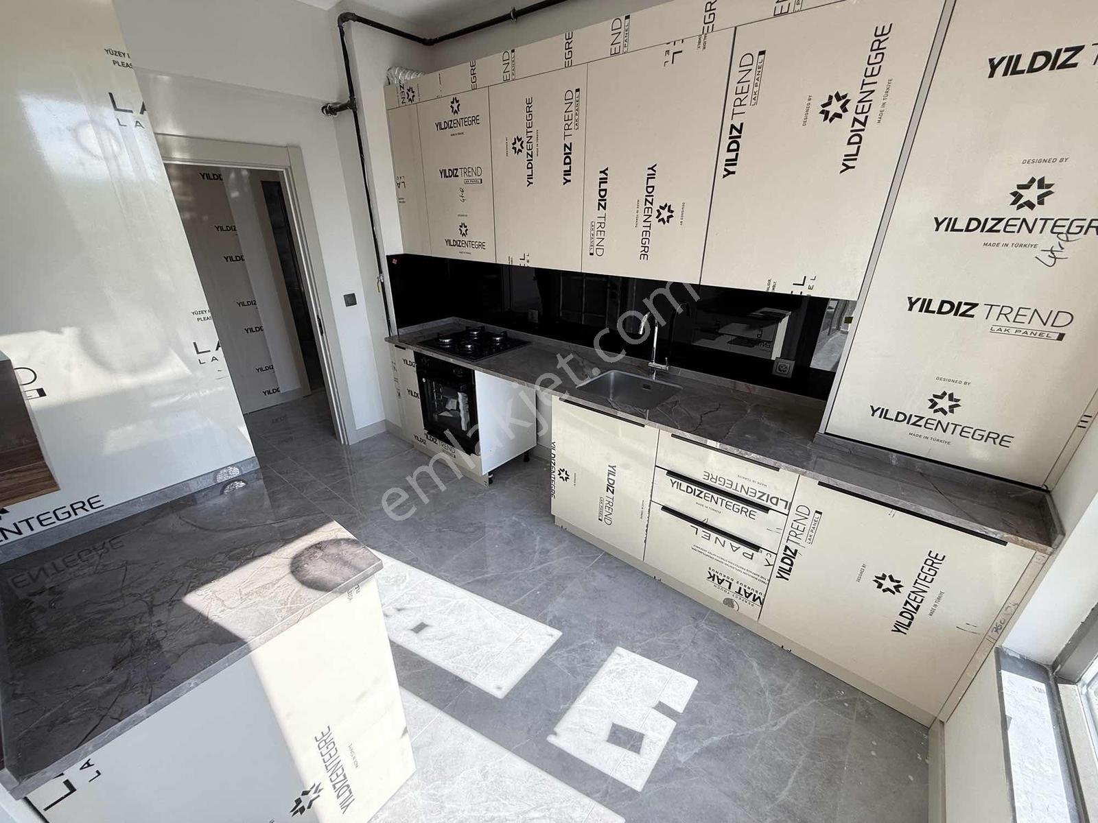 Yüce'den▓site İçerisin'de 2+1 Köfteci Yusuf Arkası Güney.c Daire - Görsel 3