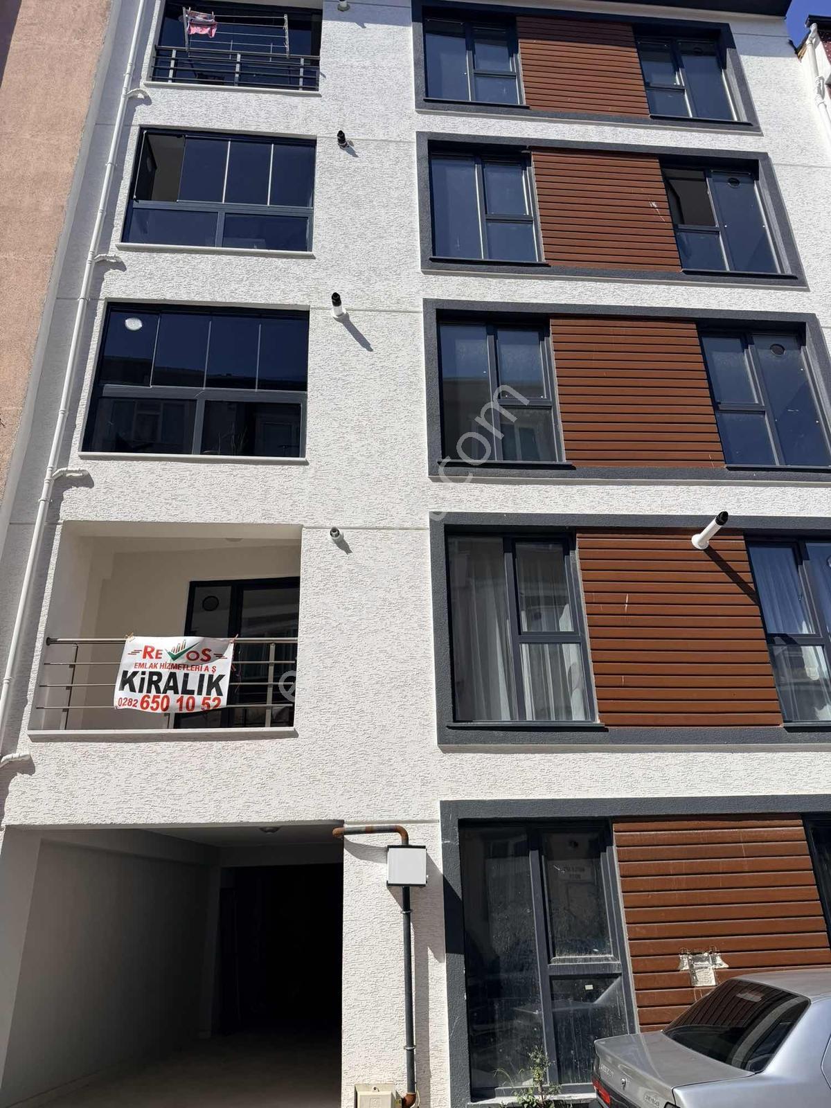 Reşadiyede 1+1 Arakat Sıfır Kiralık Daire // Revos // - Görsel 18