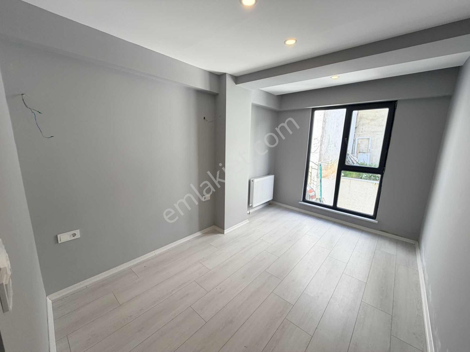 Reşadiyede 1+1 Arakat Sıfır Kiralık Daire // Revos // - Görsel 7