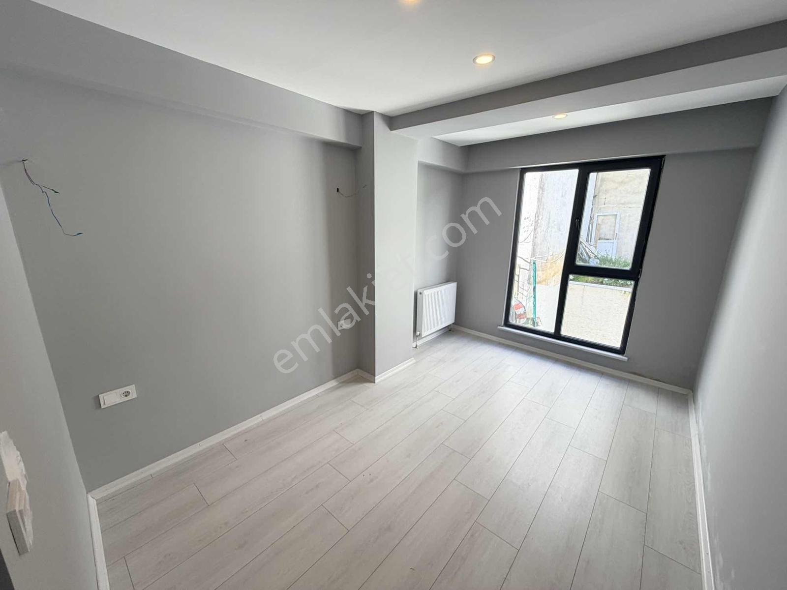Reşadiyede 1+1 Arakat Sıfır Kiralık Daire // Revos // - Görsel 9
