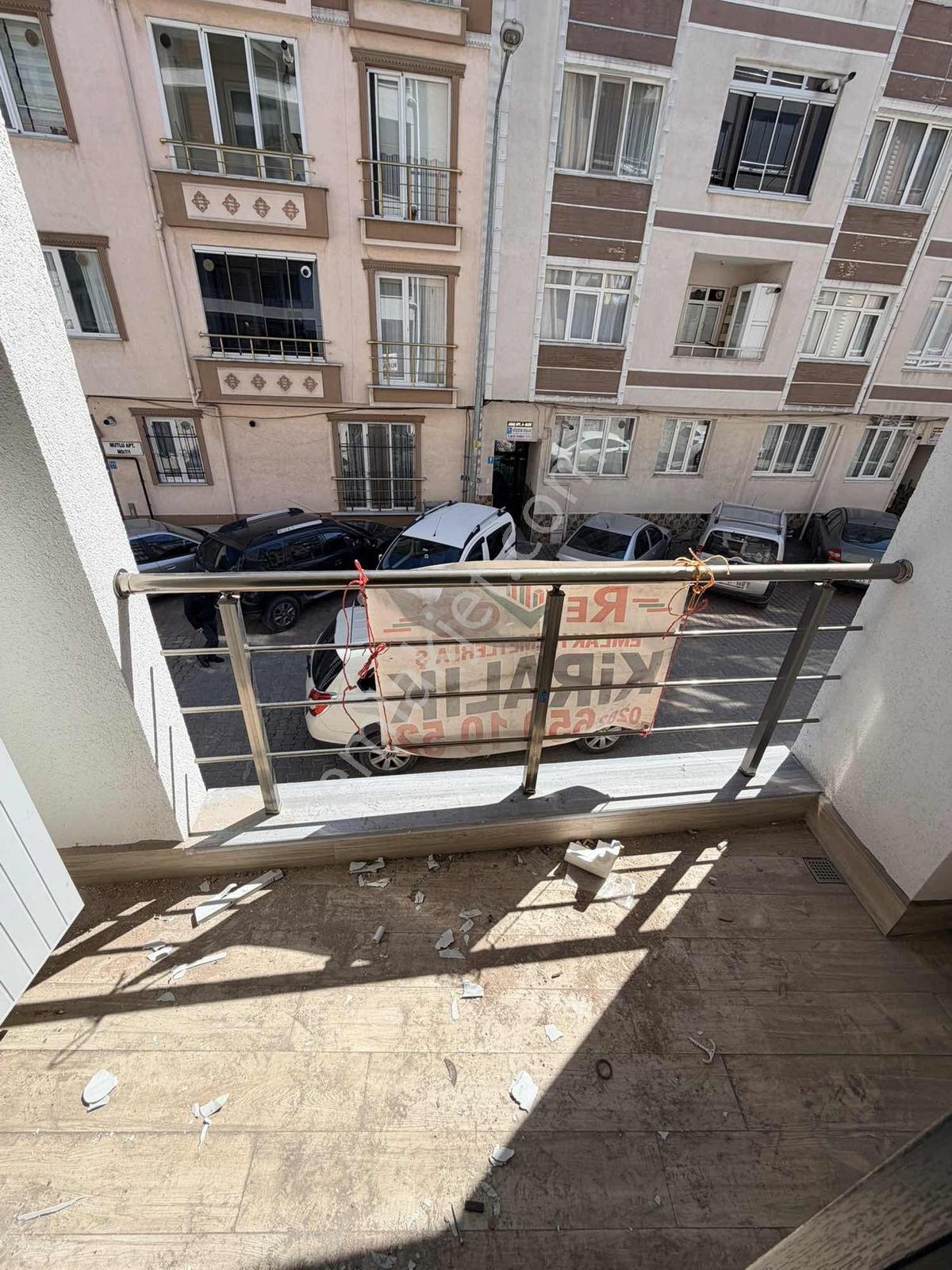 Reşadiyede 1+1 Arakat Sıfır Kiralık Daire // Revos // - Görsel 6