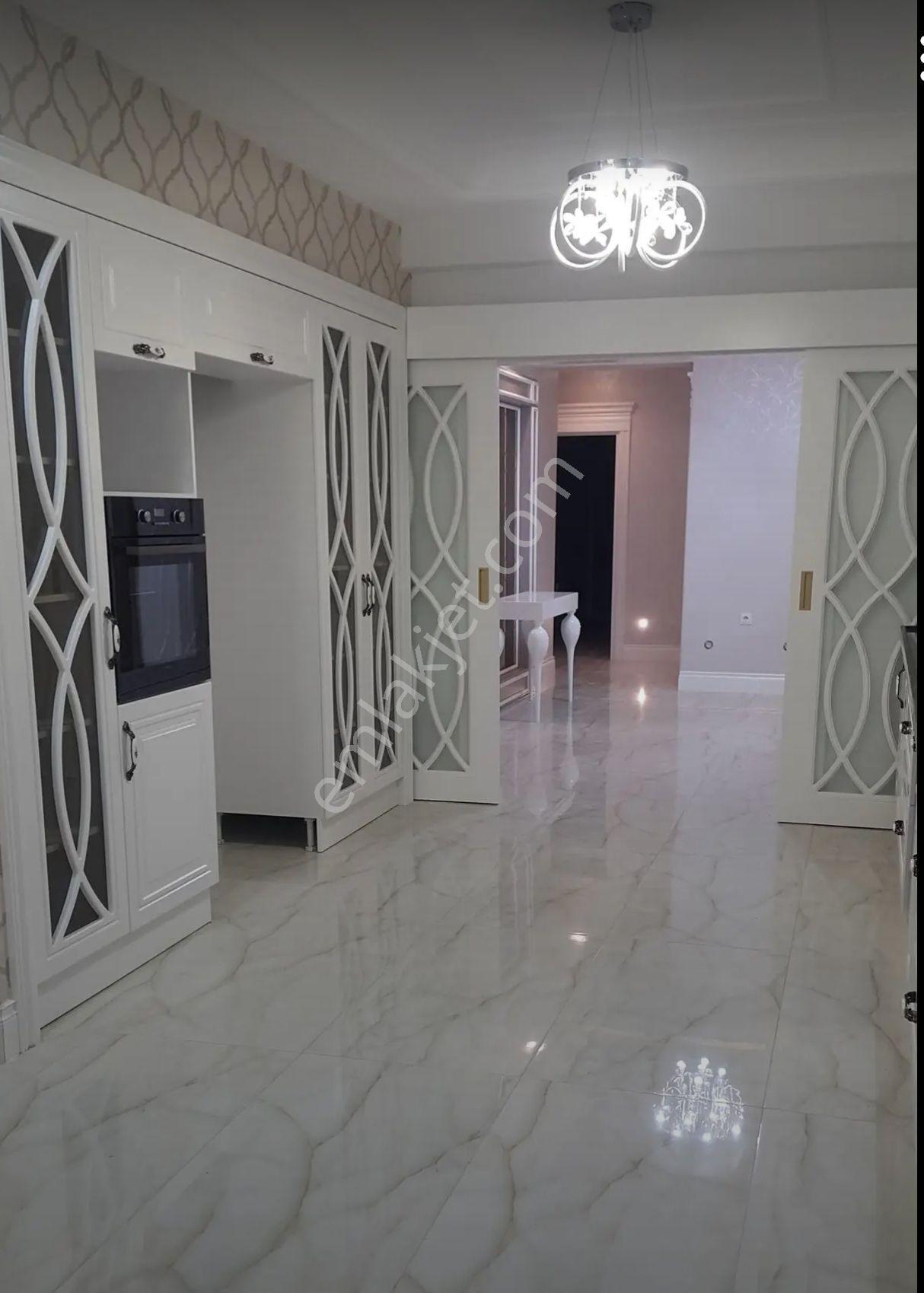 Winstown Avm Yanı 4+1 Havuzlu Güvenlikli 2 Daire Üzeri 220 M2 Net Kullanıö - Görsel 3
