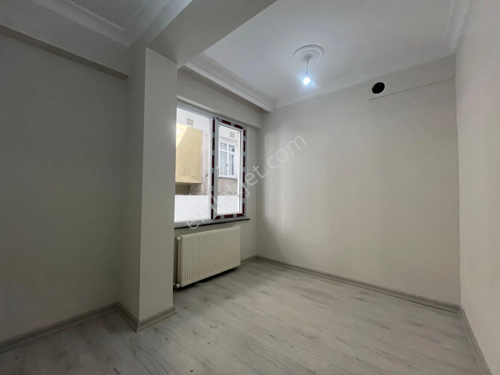 Tuna Mah Türkiye Emlak Sıfır 1+1 Kredili 65m² Bahçe Kat Daire - Görsel 5
