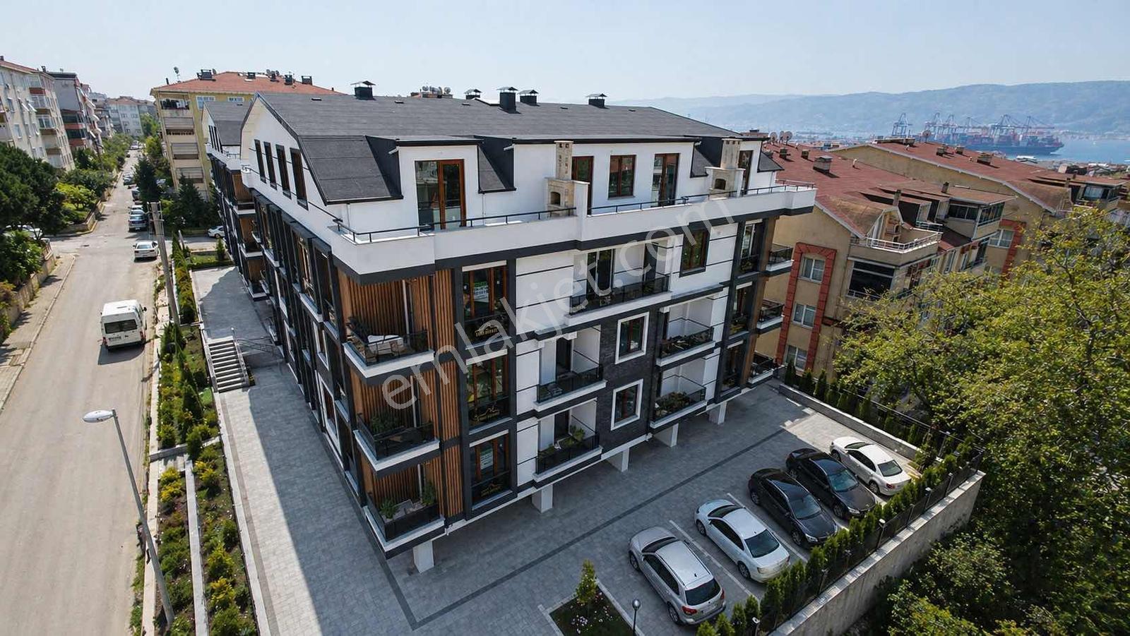 Körfez H.osman Mah.satılık Lüx Arakat 3+1 Odalı Asansörlü - Görsel 10