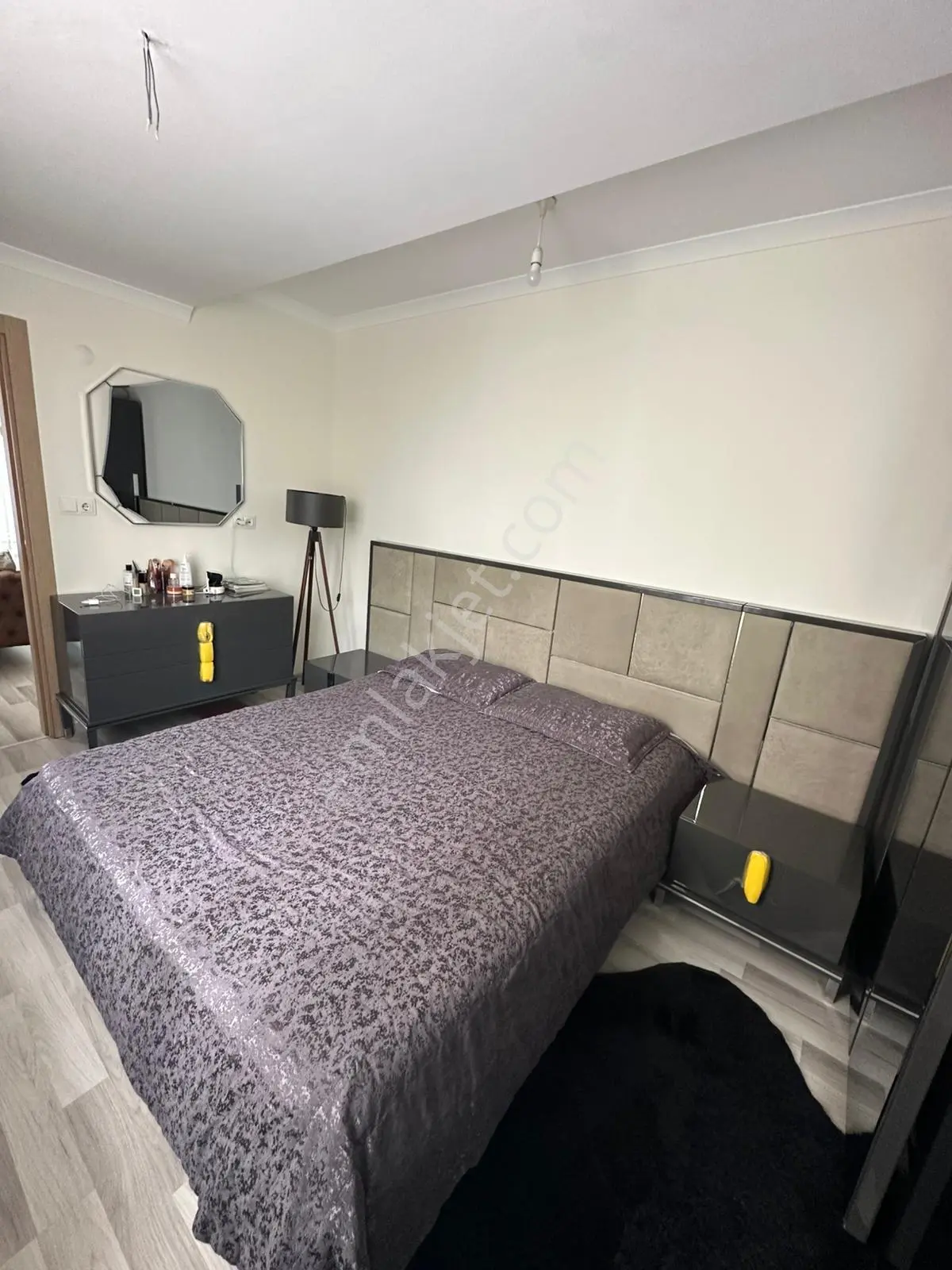 Turyap'tan Cumhuriyet Parkı Yanıbaşında Eşyalı 1+1 Kiralık Daire - Görsel 2