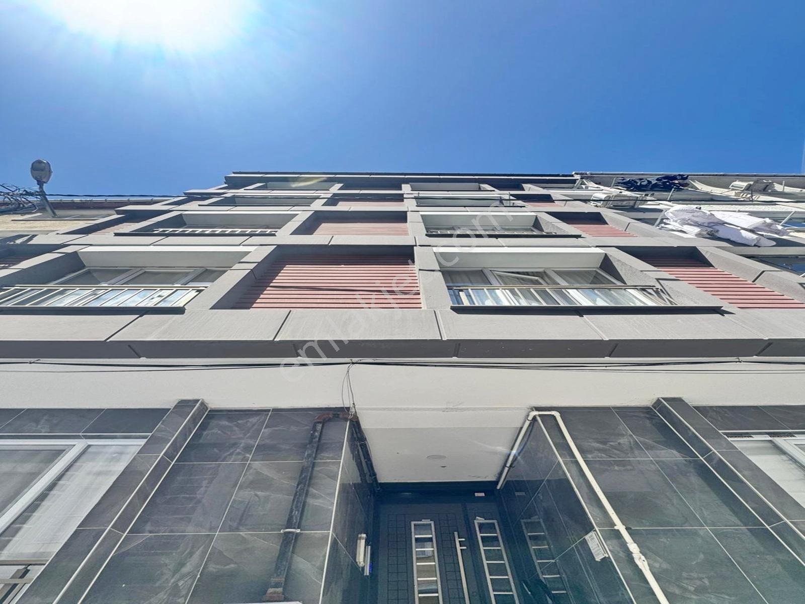Konak Yapı'dan Sıfır Binada İskanlı 2+1 Ara Kat Daire - Görsel 12