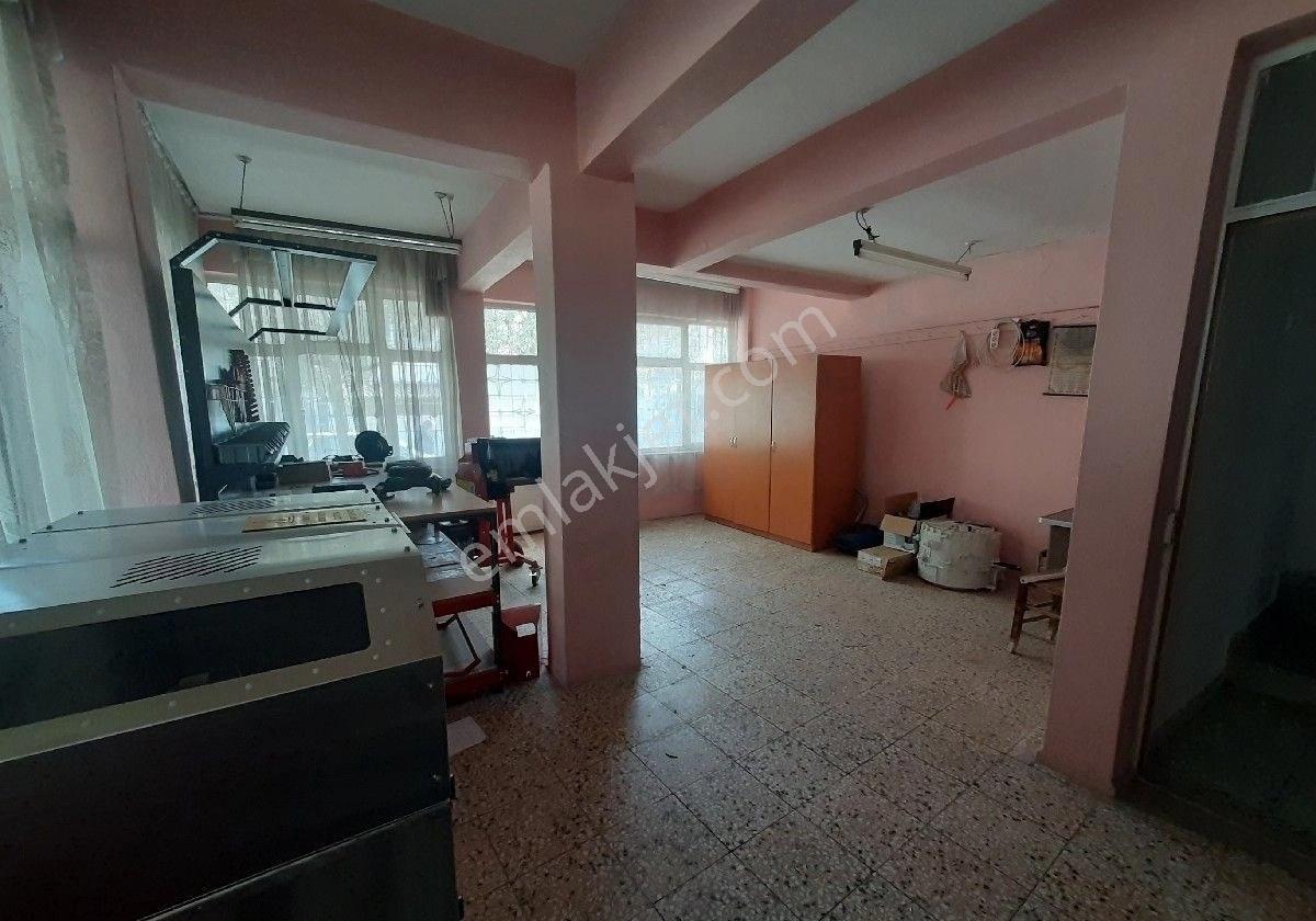 Acil‼️manisa Akhisar Ulucami Mah.kiralık 50 M² Depo – - Görsel 8