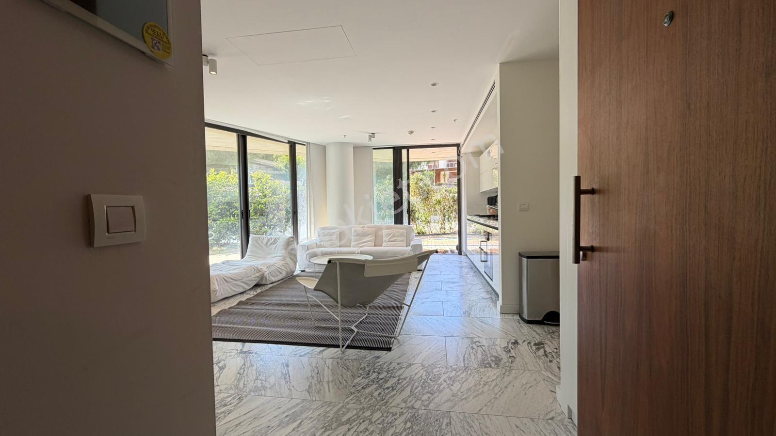 Çeşme Paşa Limanı Denize Sıfır Folkart Blu 290 M2 Bahçeli Daire - Görsel 24