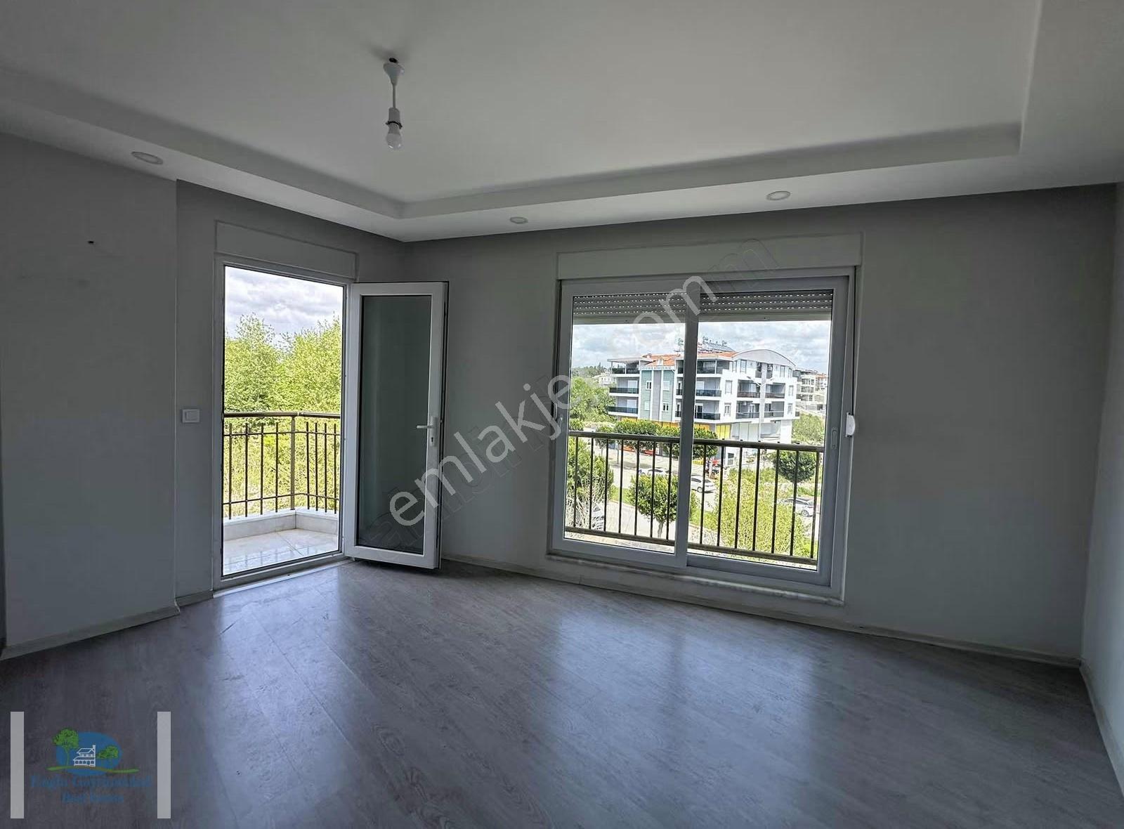 Ilıca Merkezde Kiralık 4+1 Dublex - Görsel 15
