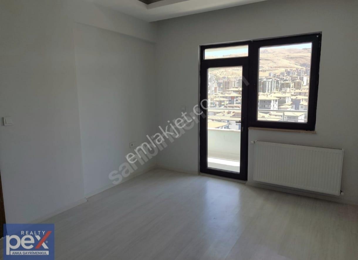 Pex Anka'dan Göztepe Mah.mevlana Ortaokul Yanı Kiralık 3+1 Daire - Görsel 18