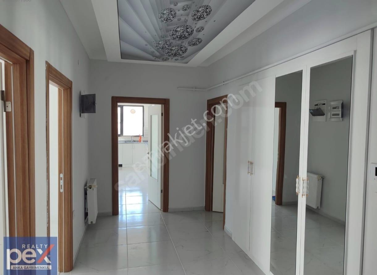 Pex Anka'dan Göztepe Mah.mevlana Ortaokul Yanı Kiralık 3+1 Daire - Görsel 5