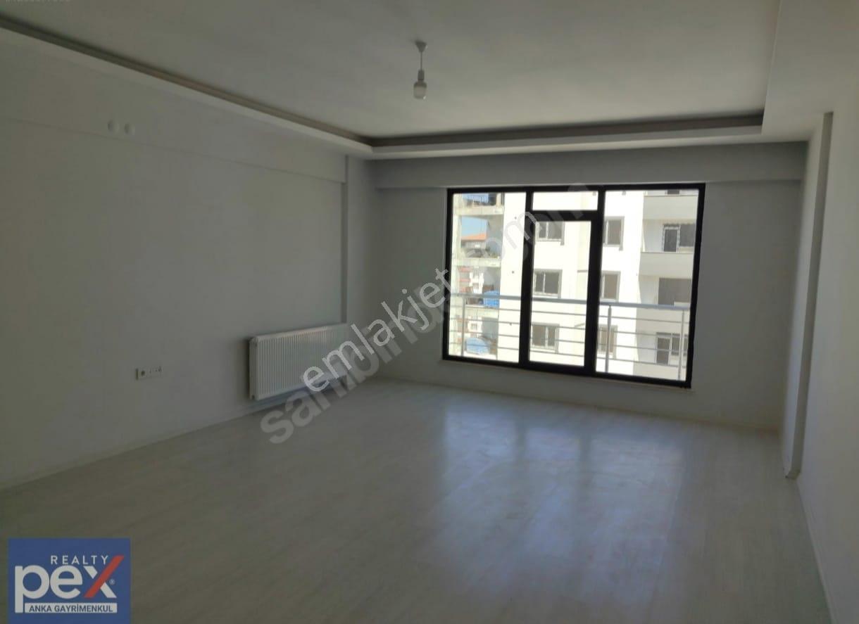 Pex Anka'dan Göztepe Mah.mevlana Ortaokul Yanı Kiralık 3+1 Daire - Görsel 3