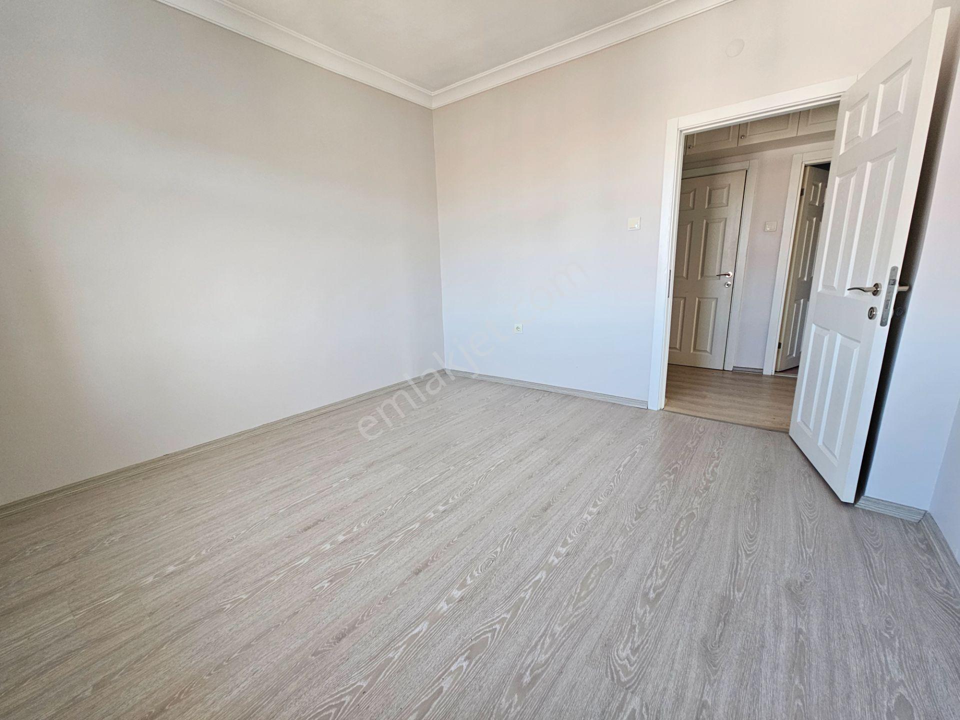 Dutluk Metro’ya, Yakın Masrafsız & Manzaralı 3+1 Kiralık Daire! - Görsel 15