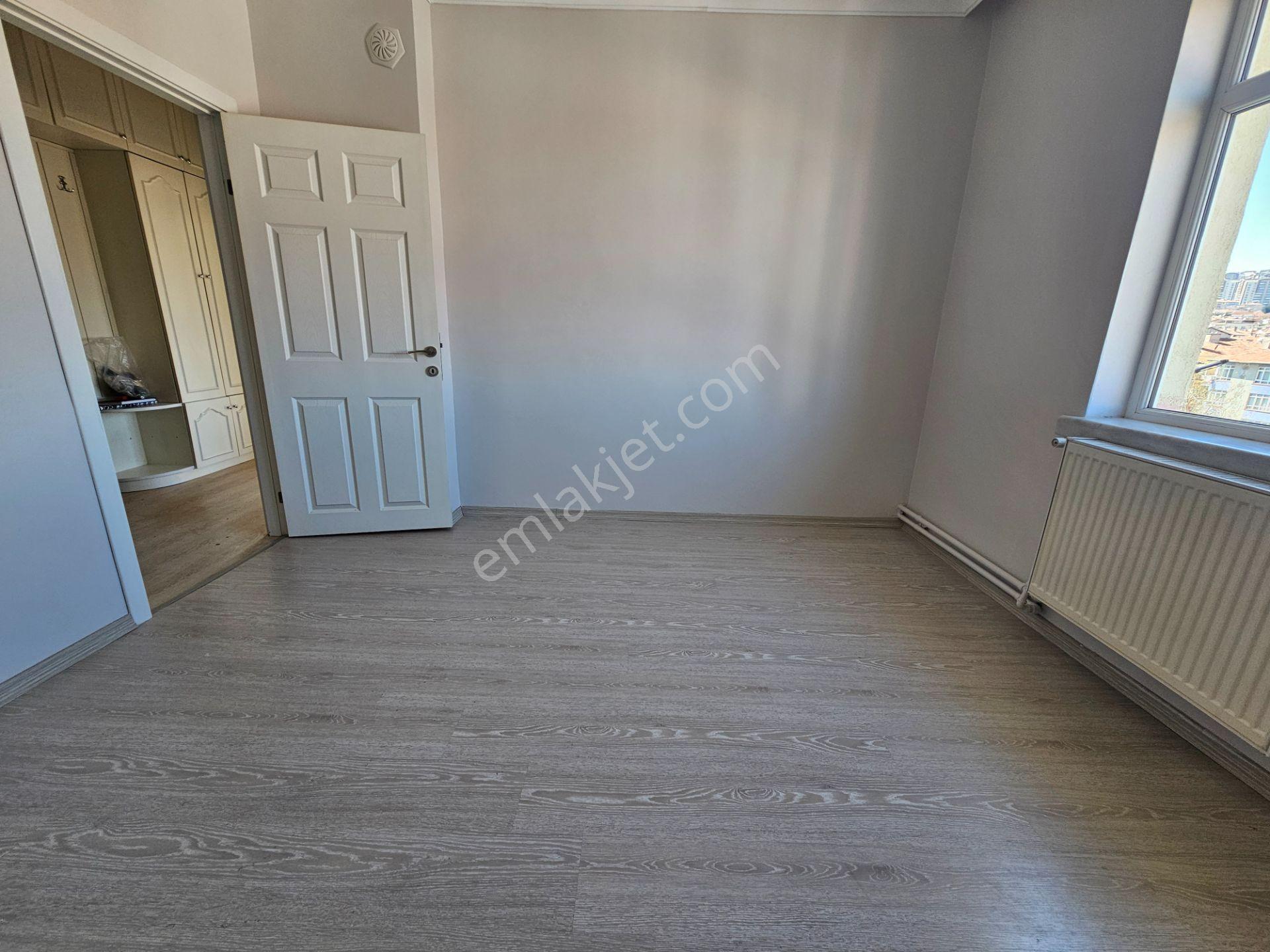 Dutluk Metro’ya, Yakın Masrafsız & Manzaralı 3+1 Kiralık Daire! - Görsel 17