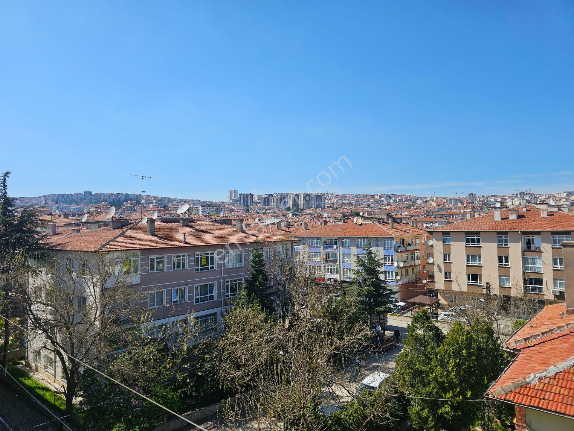Dutluk Metro’ya, Yakın Masrafsız & Manzaralı 3+1 Kiralık Daire! - Görsel 6