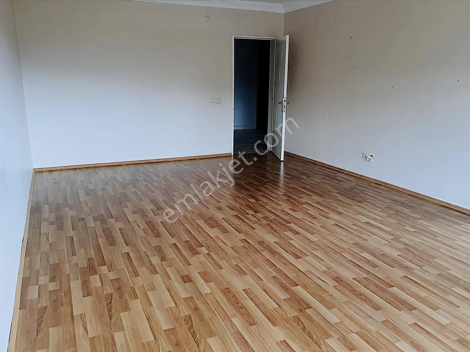 Yıl Boyu "yakıt Ve Apartman Giderleri Dahil" Kiralık 3+1 Daire - Görsel 3