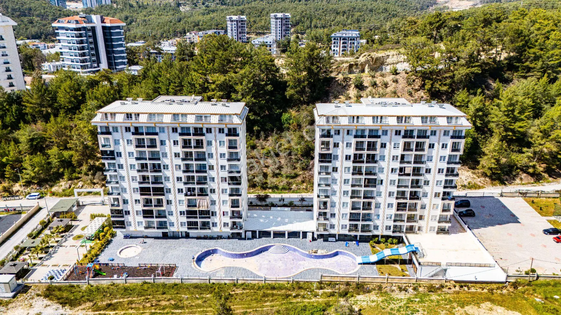 Alanya Avsallar Eşyalı 1+1 Fırsat Hotel Konsept İskanlı