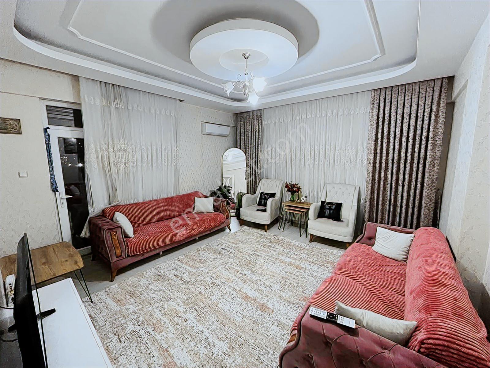 Ymz'den Ertuğrul Gazi Mah'de Satılık Ara Kat 2+1 Lüx Daire