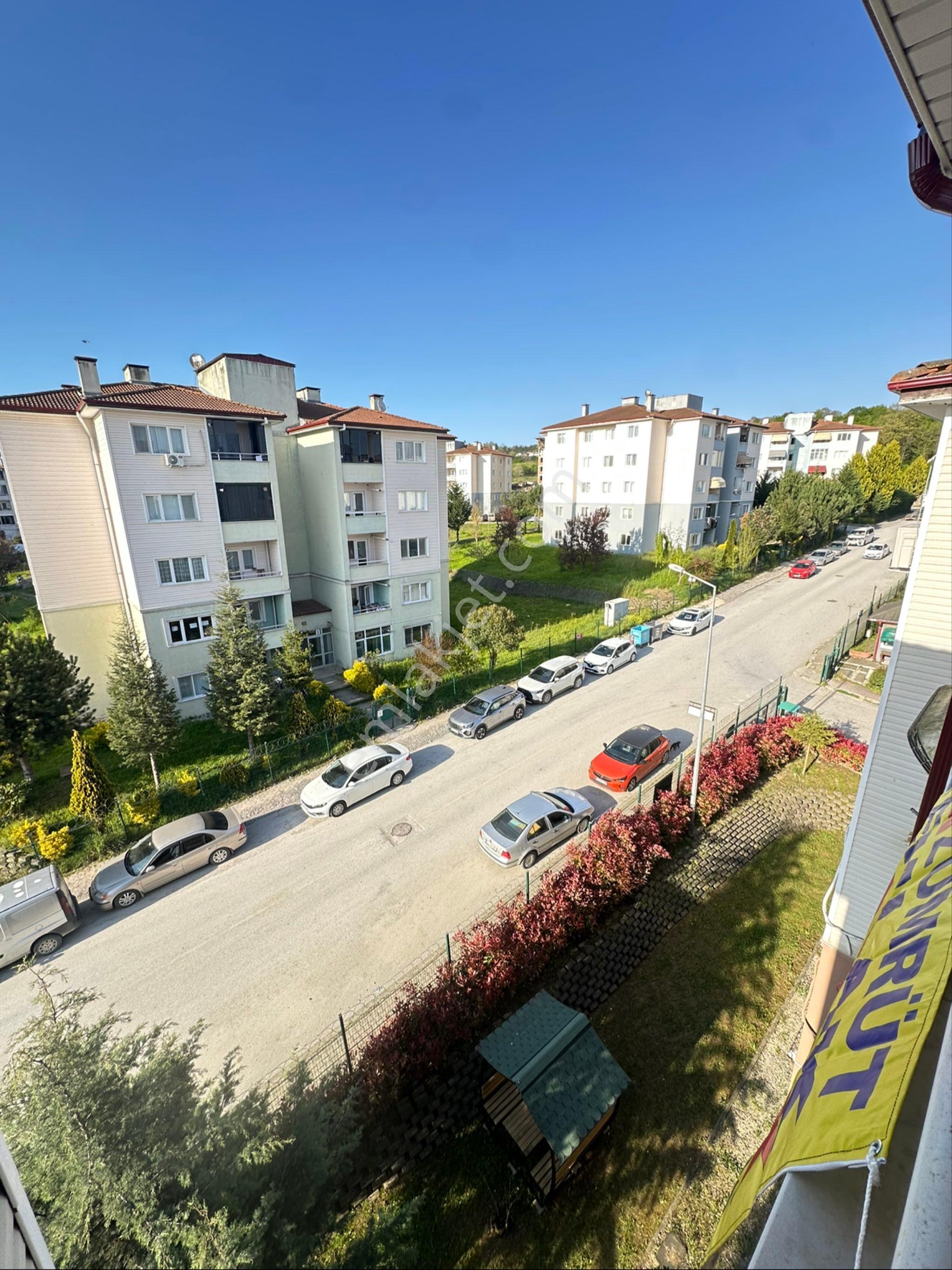 Sakarya Zümrüt Emlak’tan 120 M2 İdealkent Sitesinde Satılık Temiz 3+1 Daire - Görsel 2