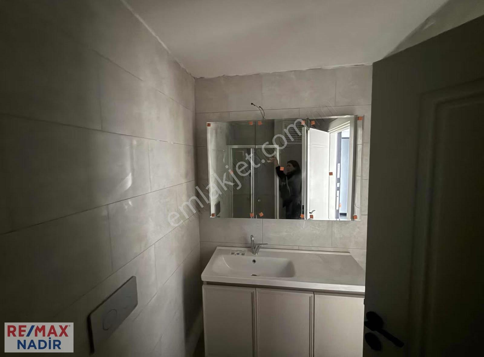 Aksu E.a. Hastanesi Karşısı Aksu Plazada Kiralık Klinik & Ofis - Görsel 19