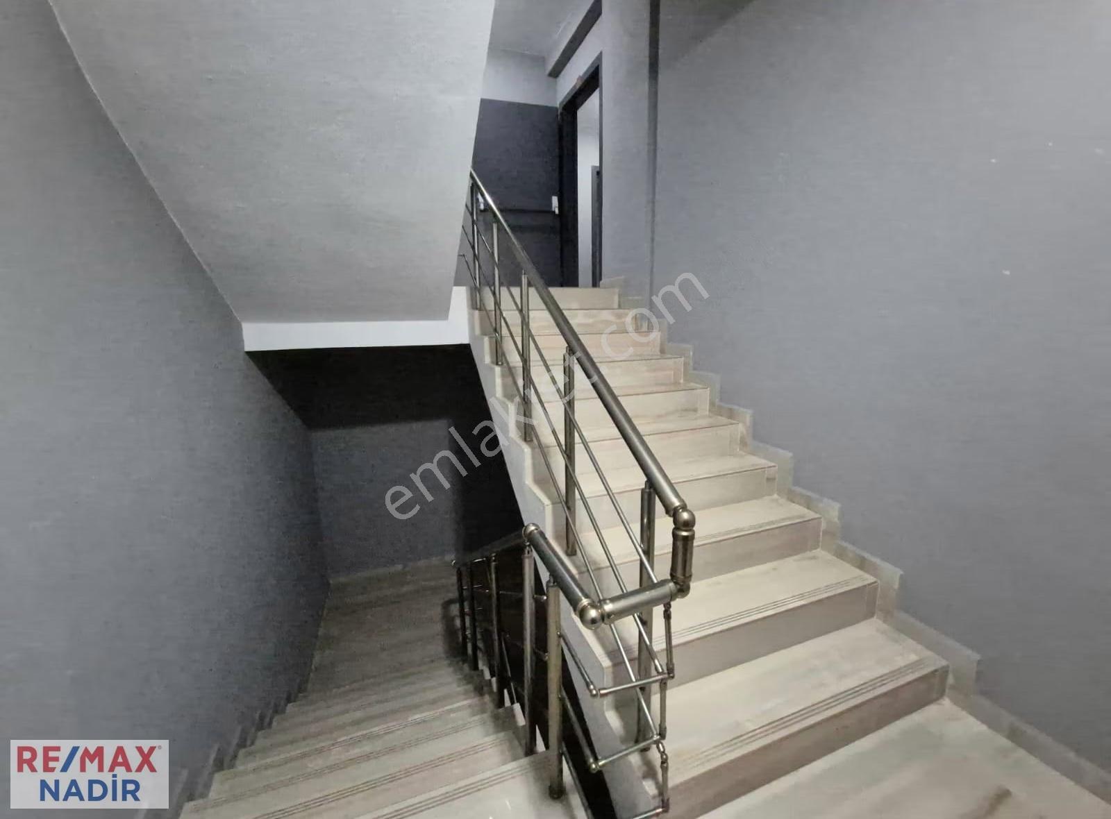 Remax'ten Prestijli Yaşam Afta Elmas Konutlarında Ful Eşyalı 4+1 - Görsel 21