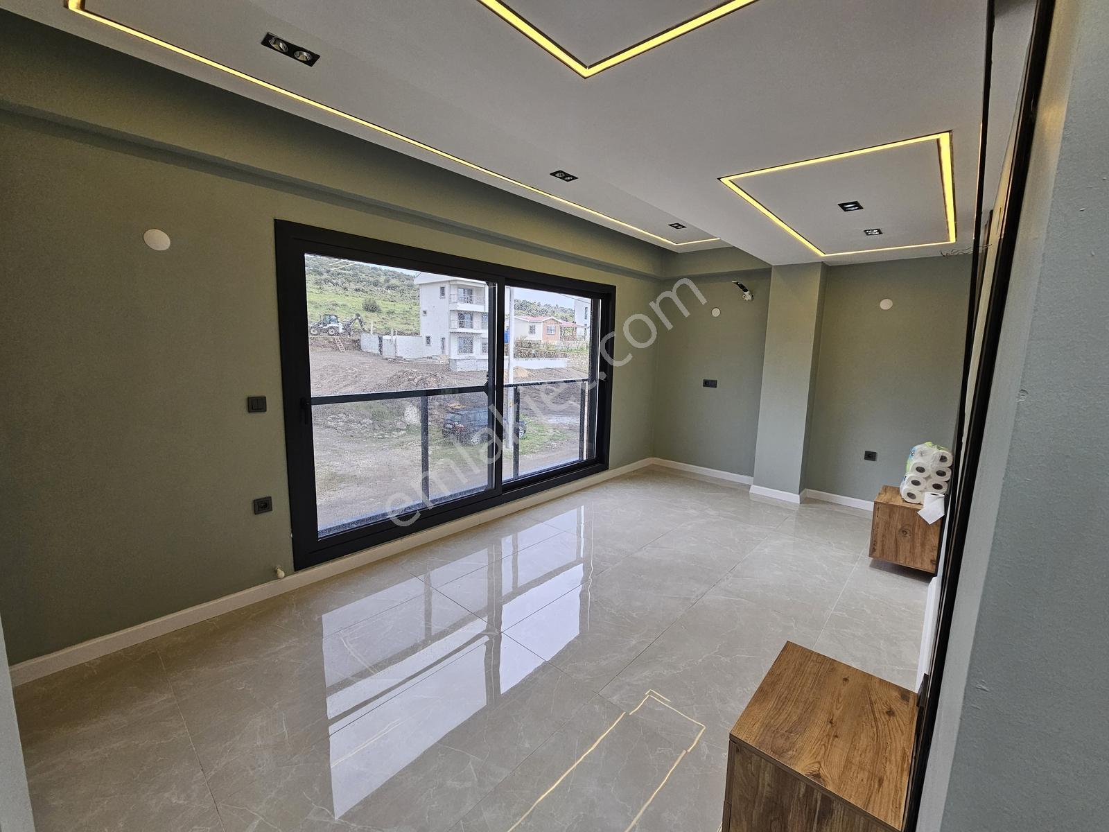 Dikili Bademli Karşı Avluda 4+2 Sıfır Havuzlu Müstakil Villa | - Görsel 27