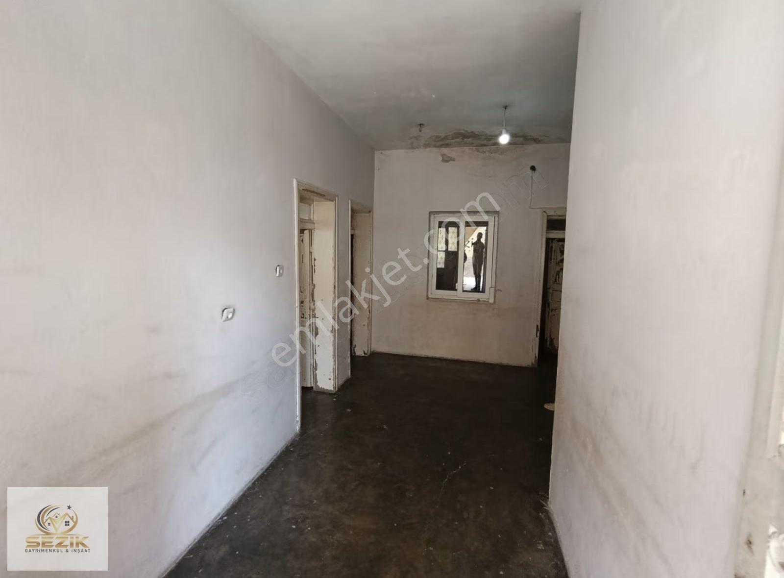 Meydan Mah Kıbrıs Cad Civarı 298m² İkişer Katlı Müstakil Satılık - Görsel 29