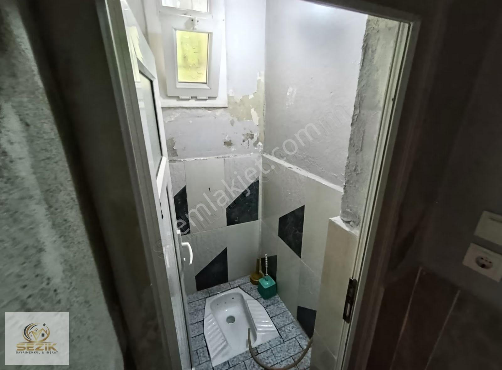 Meydan Mah Kıbrıs Cad Civarı 298m² İkişer Katlı Müstakil Satılık - Görsel 30