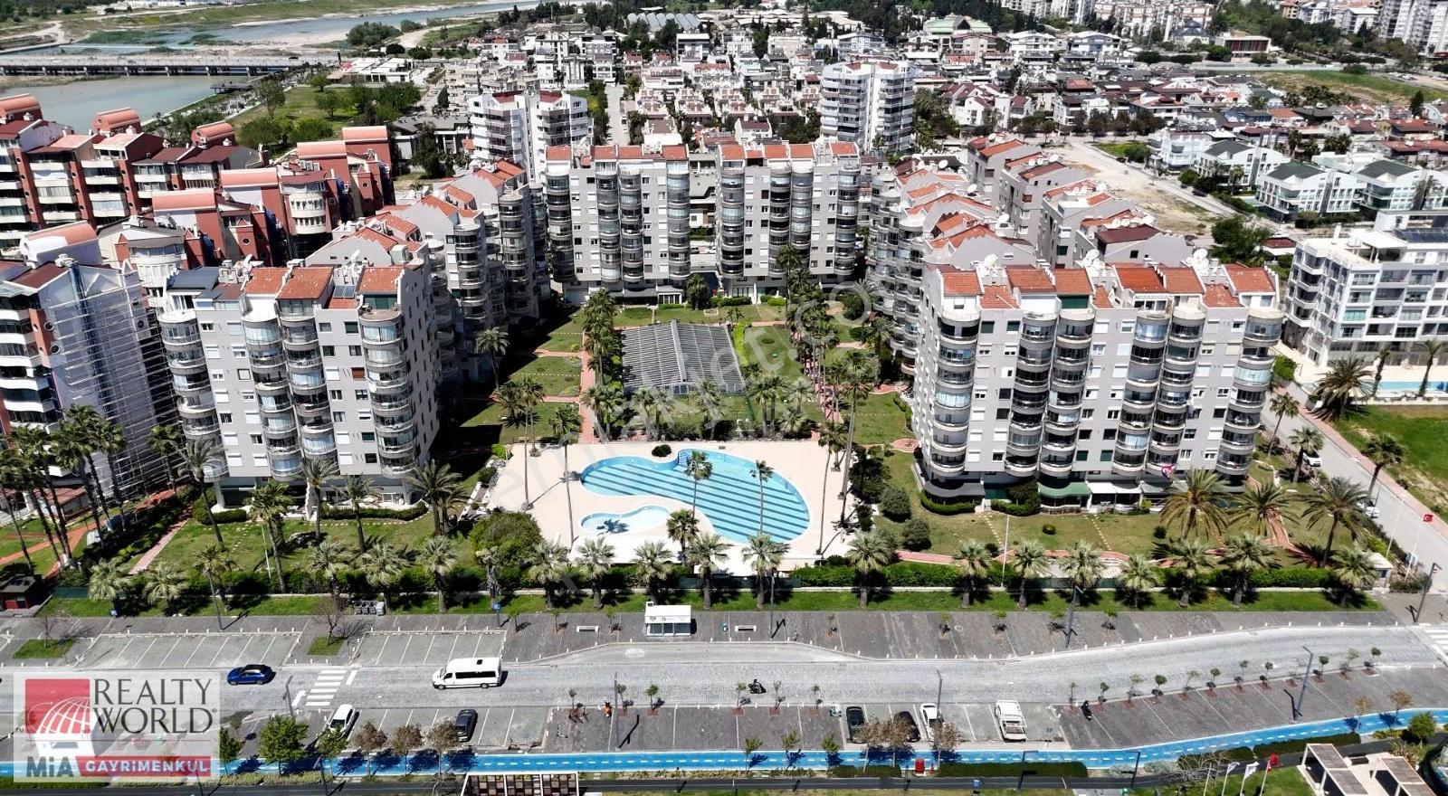 Konyaaltı Sahili Lal Sitesi Full Deniz Manzaralı Ön Cephe 2+1 Satılık Daire - Görsel 30