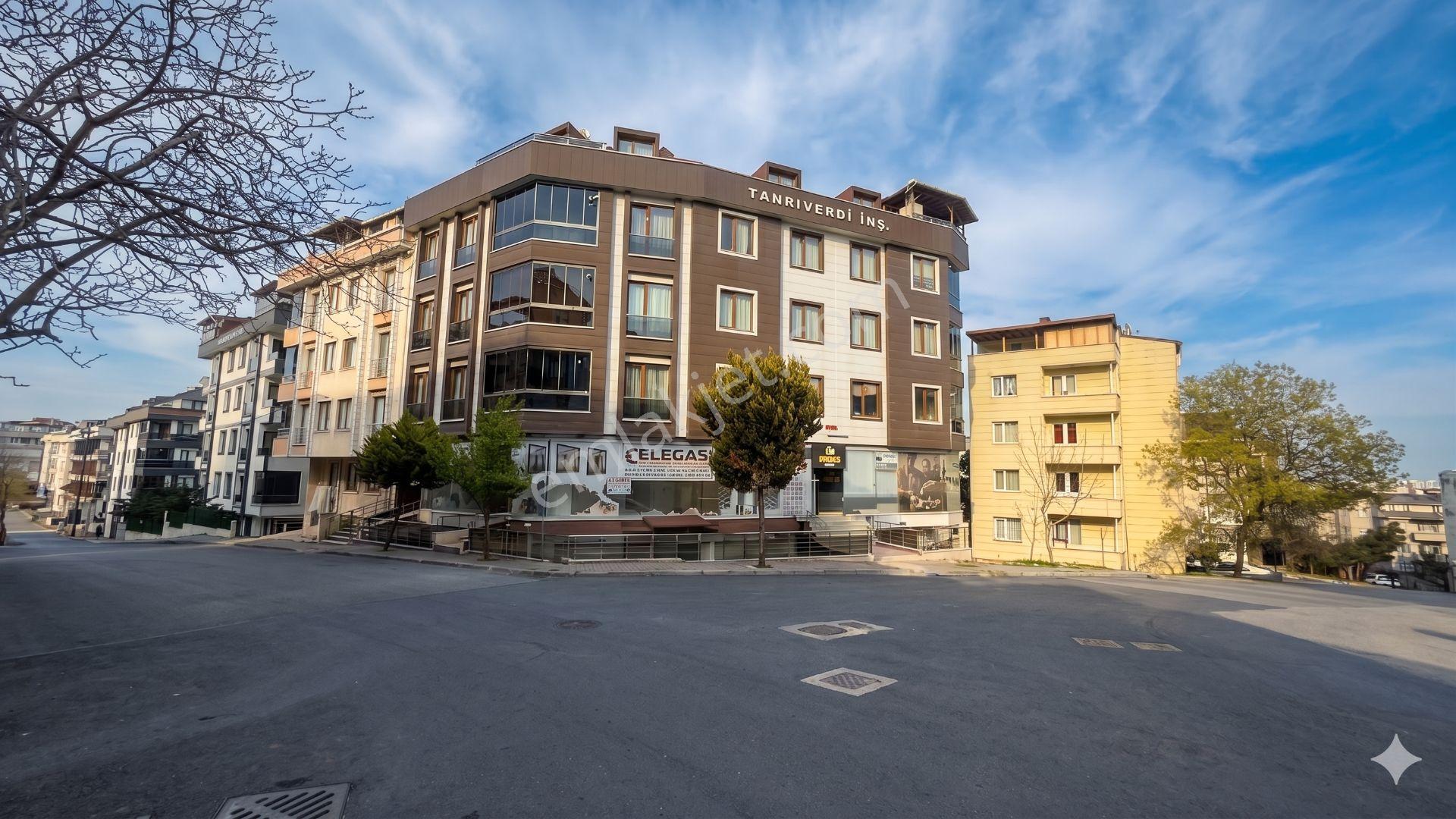 Beylikdüzü Yakupluda Satılık Ticari Değeri Yüksek Dükkan Mağaza - Görsel 4