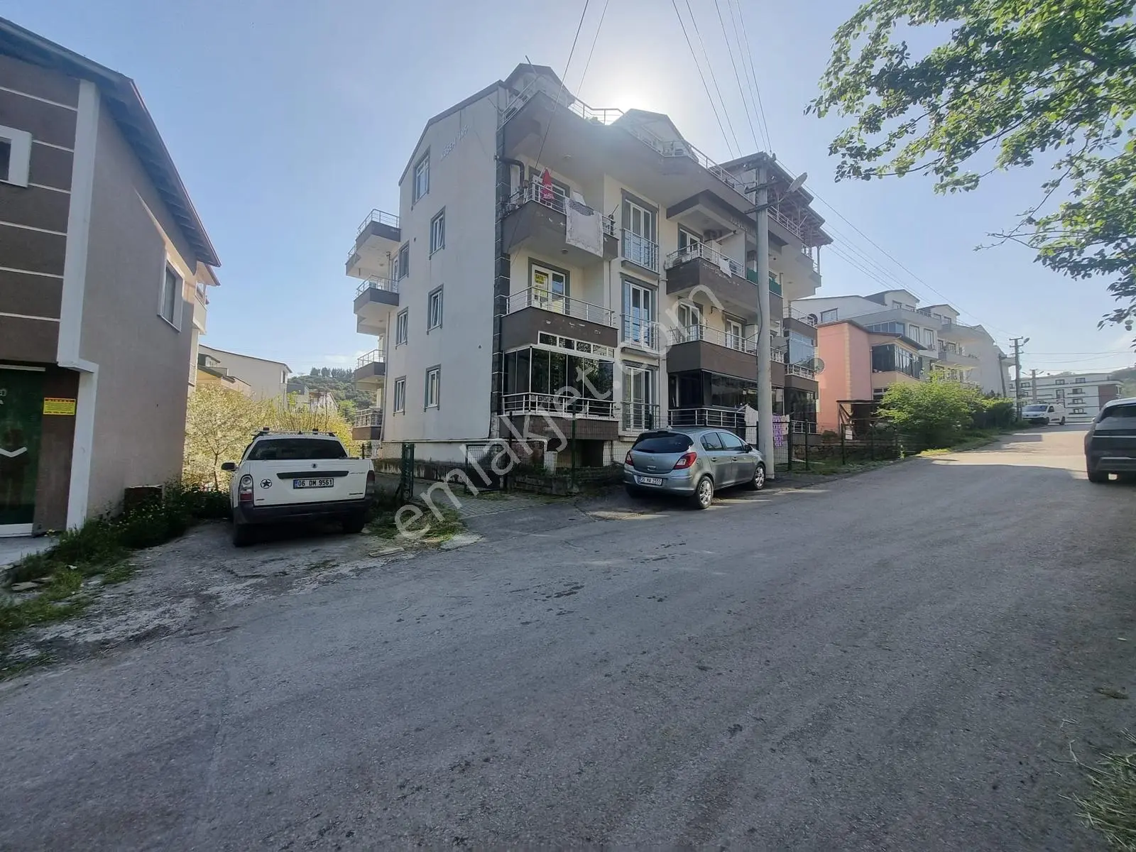 Kocaeli İzmit Karadenizliler Mah Satılık 2+1 Arakat Daire - Görsel 2