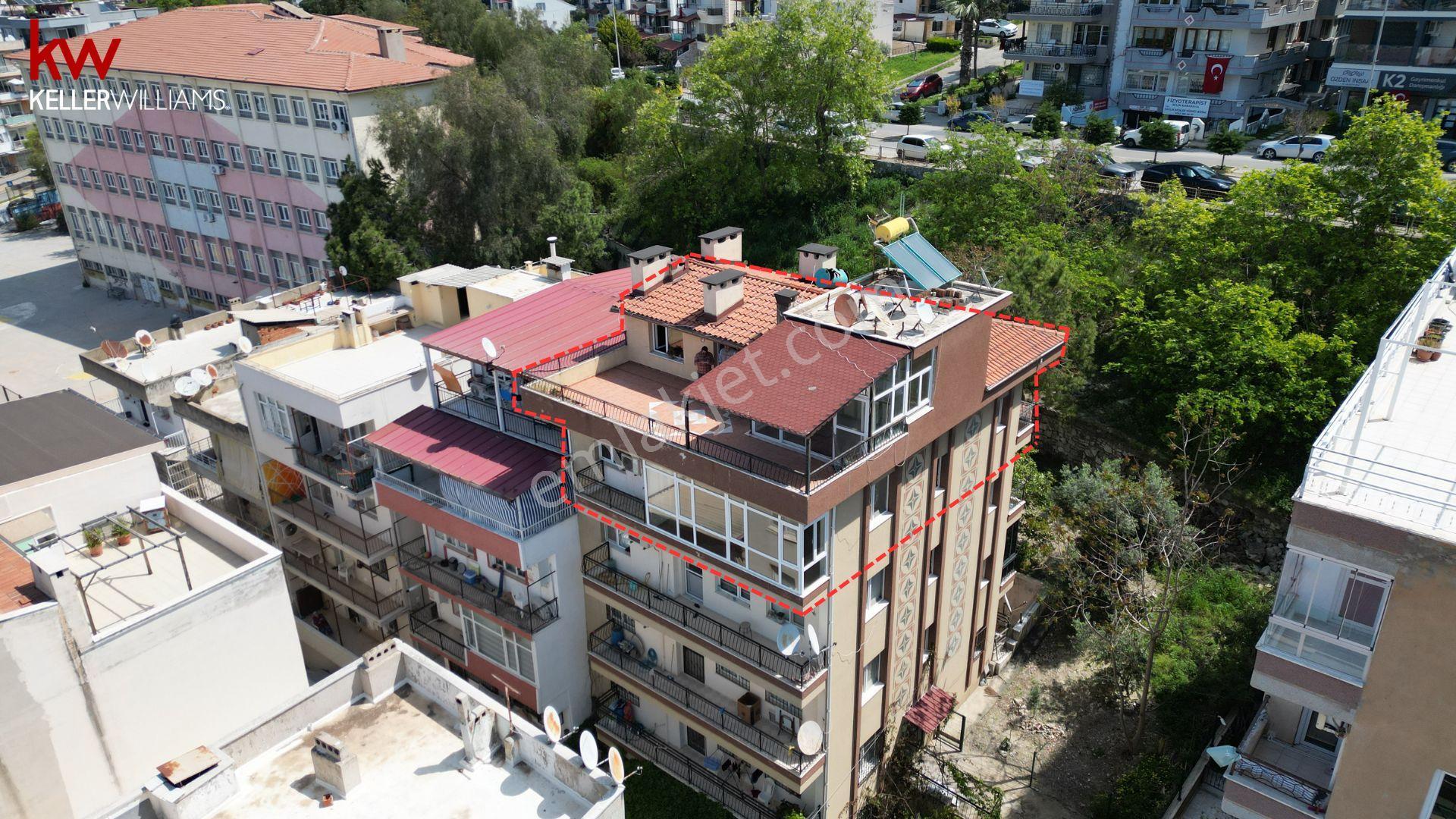 Kuşadası Sahiline 250 Mt Mesafede Manzaralı Çatı Dubleks - Görsel 5
