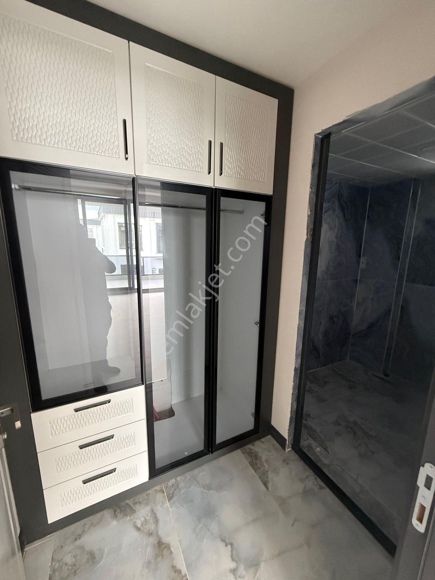 Makro Life Gayrimenkul'den Özay Villalar'ında 4+1 Satılık Villa - Görsel 16